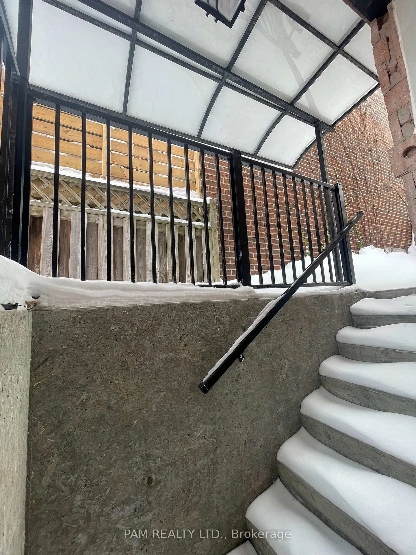Photo 16 of Unit Basement, 23 Rockford Court, Vaughan, Crestwood-Springfarm-Yorkhill — HOMEH
