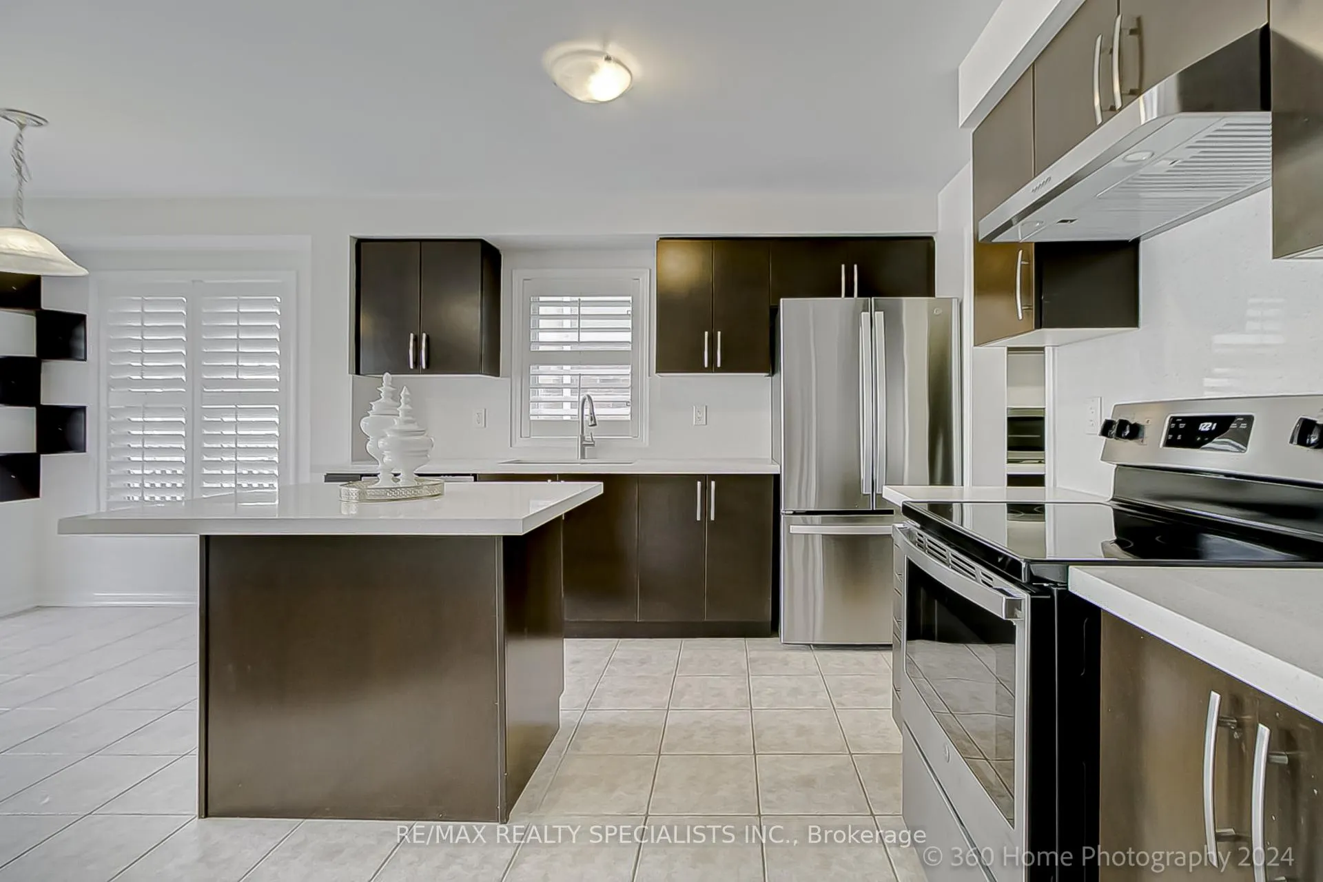 Photo 8 of 651 Cargill Path, Milton, Coates — HOMEH