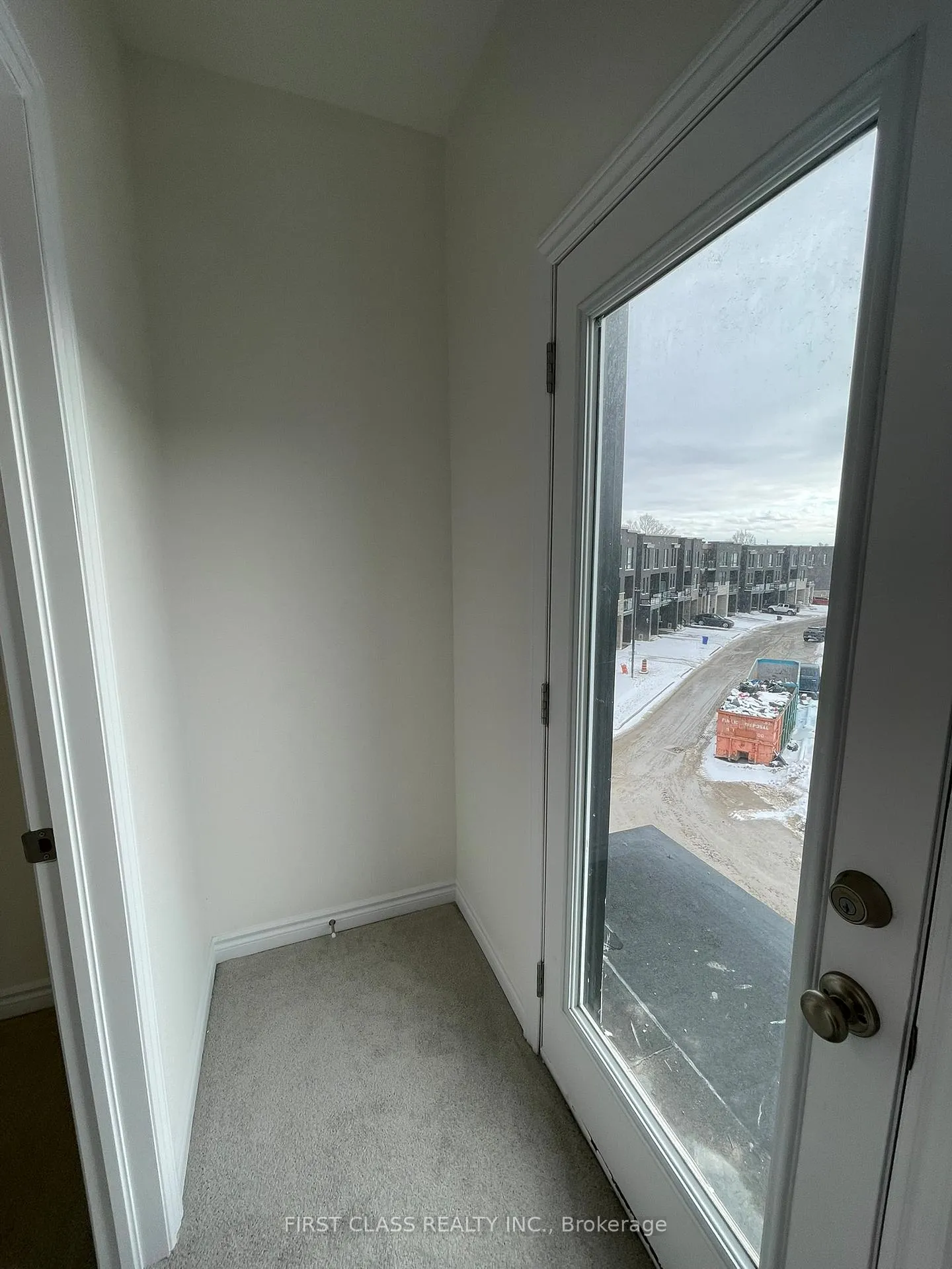 Photo 13 of 73 Paradox Street, Vaughan, Kleinburg — HOMEH