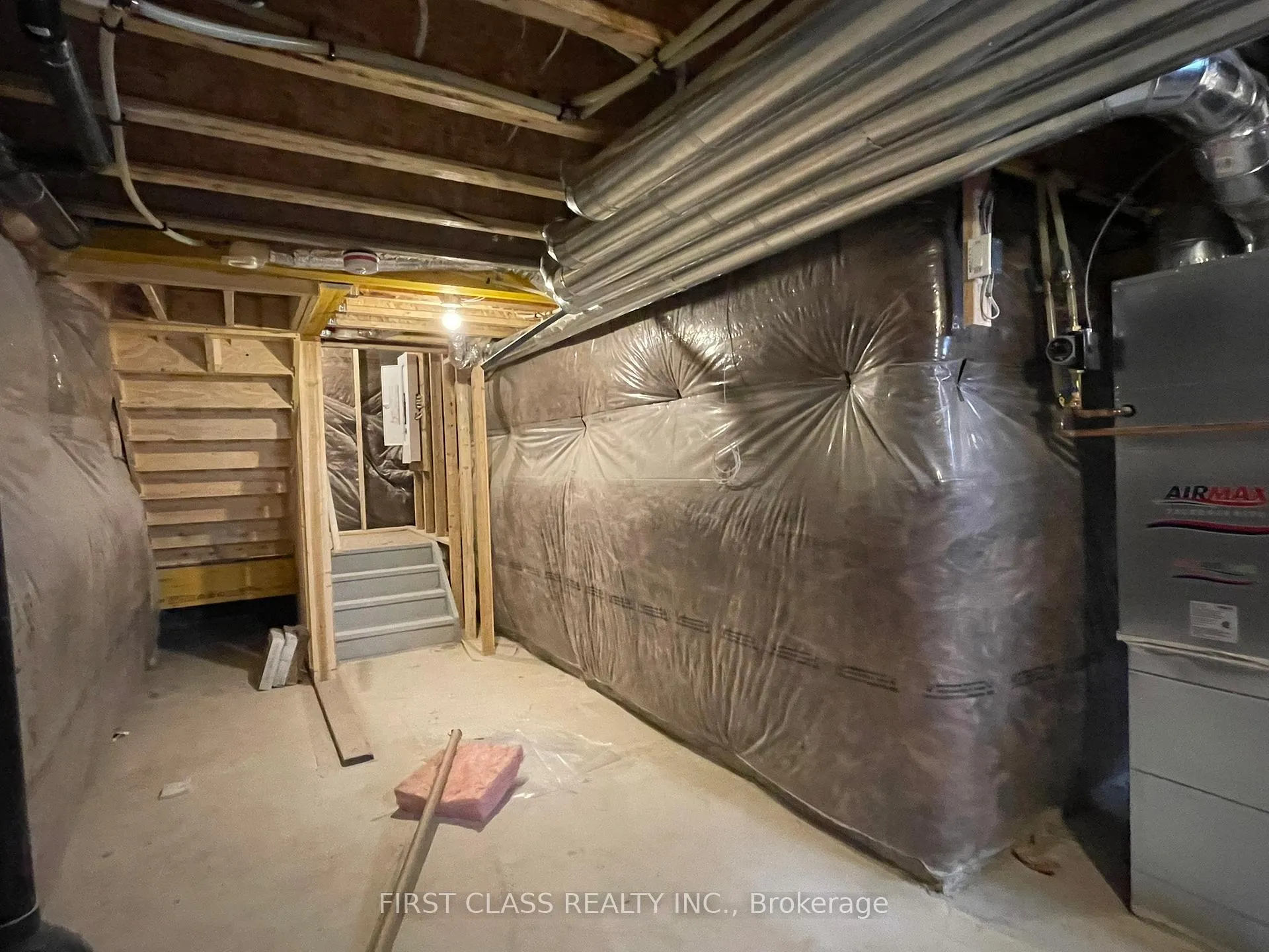 Photo 32 of 73 Paradox Street, Vaughan, Kleinburg — HOMEH