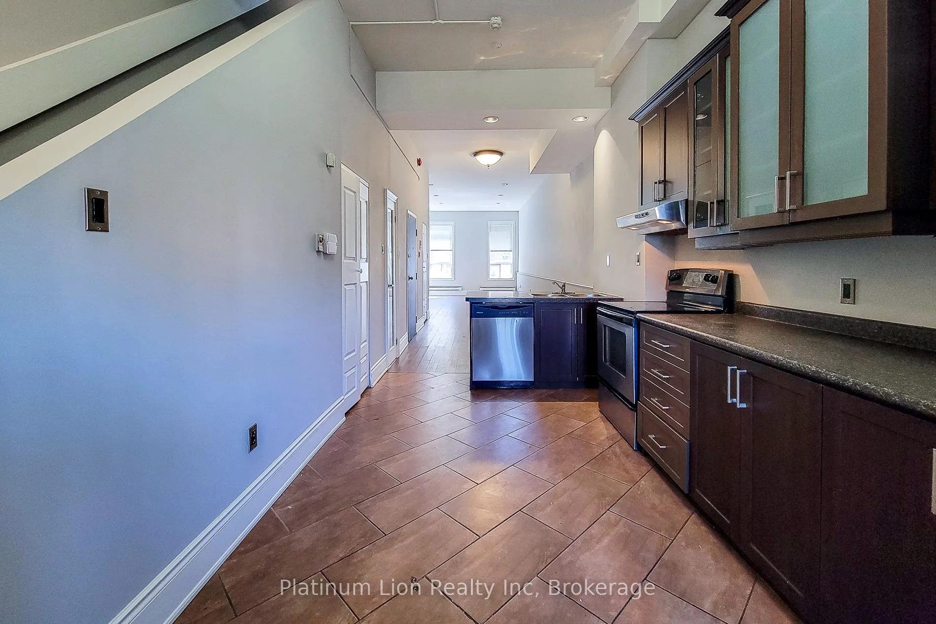 Photo 11 of Unit 3, 223 King Street E, Hamilton, Beasley — HOMEH