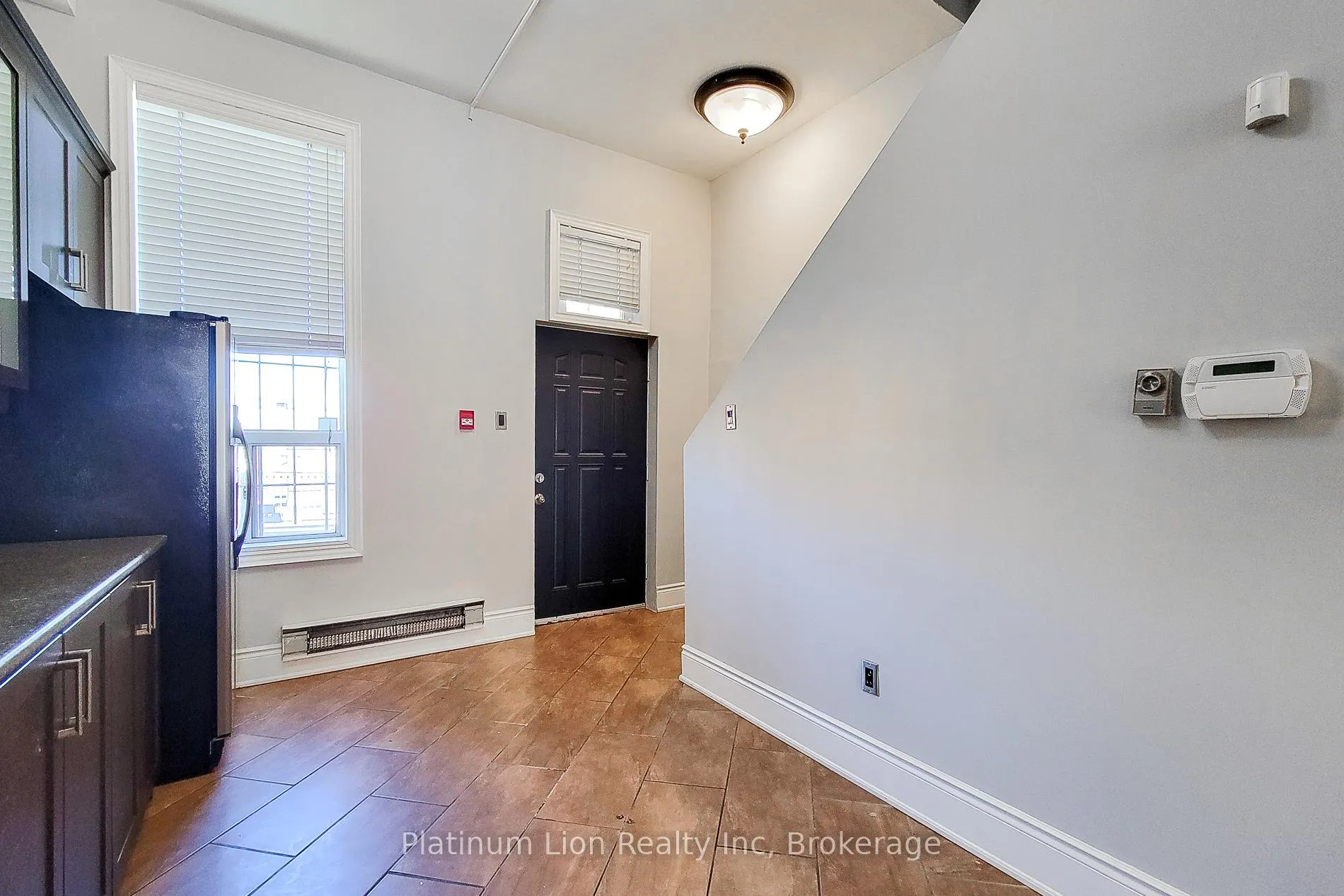 Photo 12 of Unit 3, 223 King Street E, Hamilton, Beasley — HOMEH