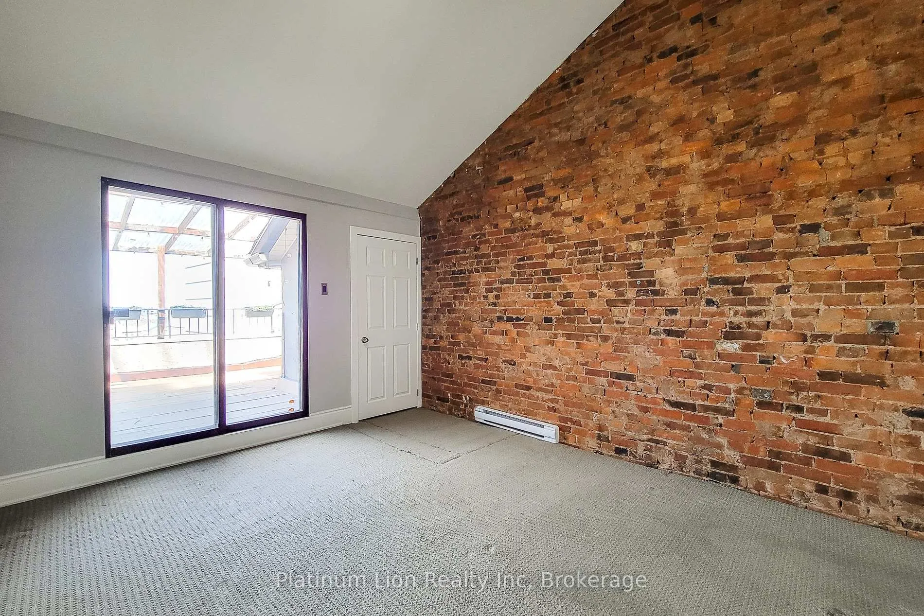 Photo 33 of Unit 3, 223 King Street E, Hamilton, Beasley — HOMEH