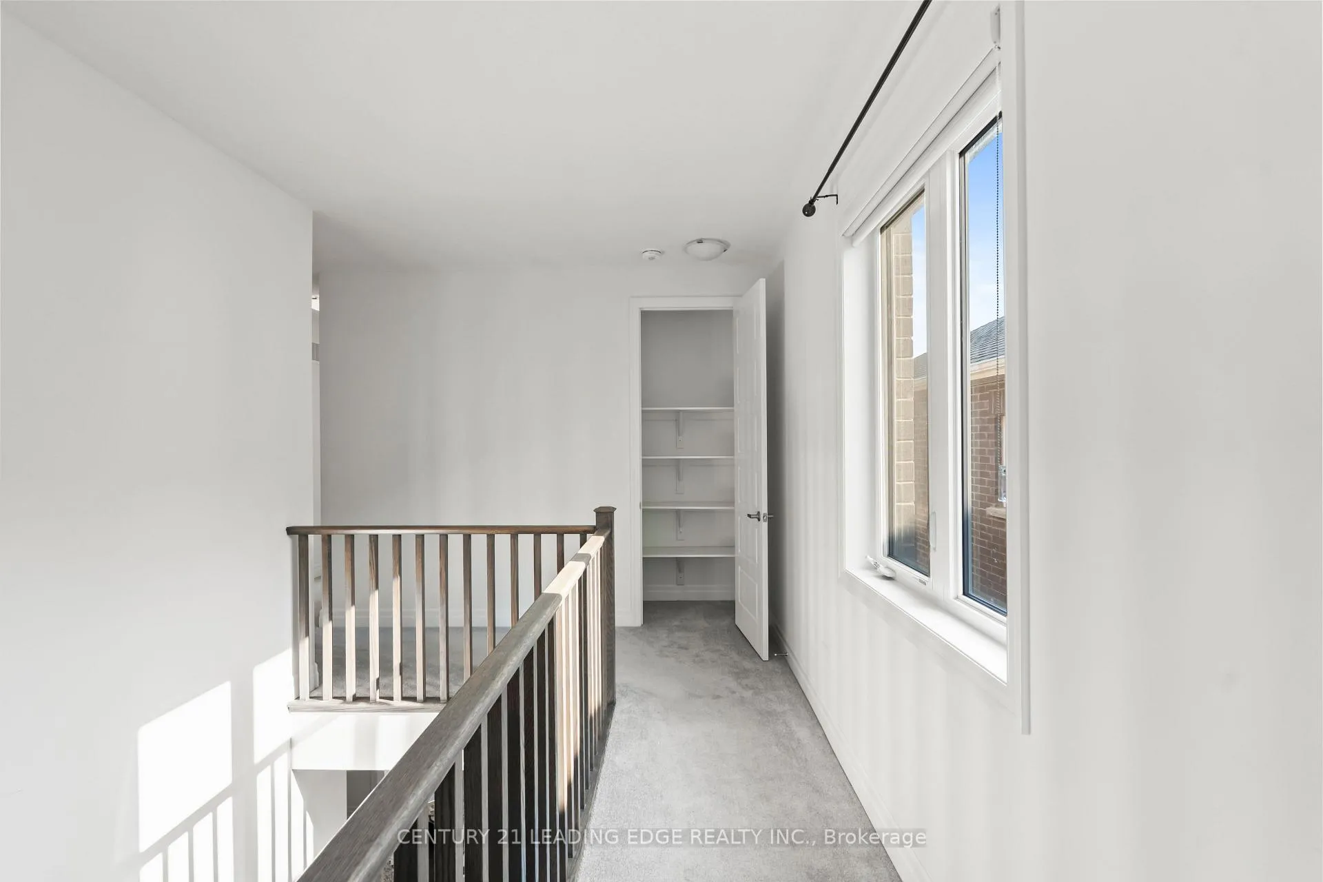 Photo 23 of 43 William Nador Street, Kitchener — HOMEH