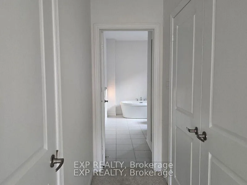 Photo 20 of 64 Singhampton Road, Vaughan, Kleinburg — HOMEH