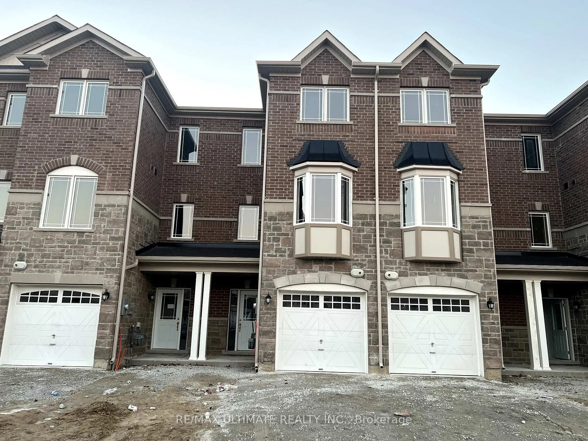 Front of Unit Lower, 36 Milson Crescent