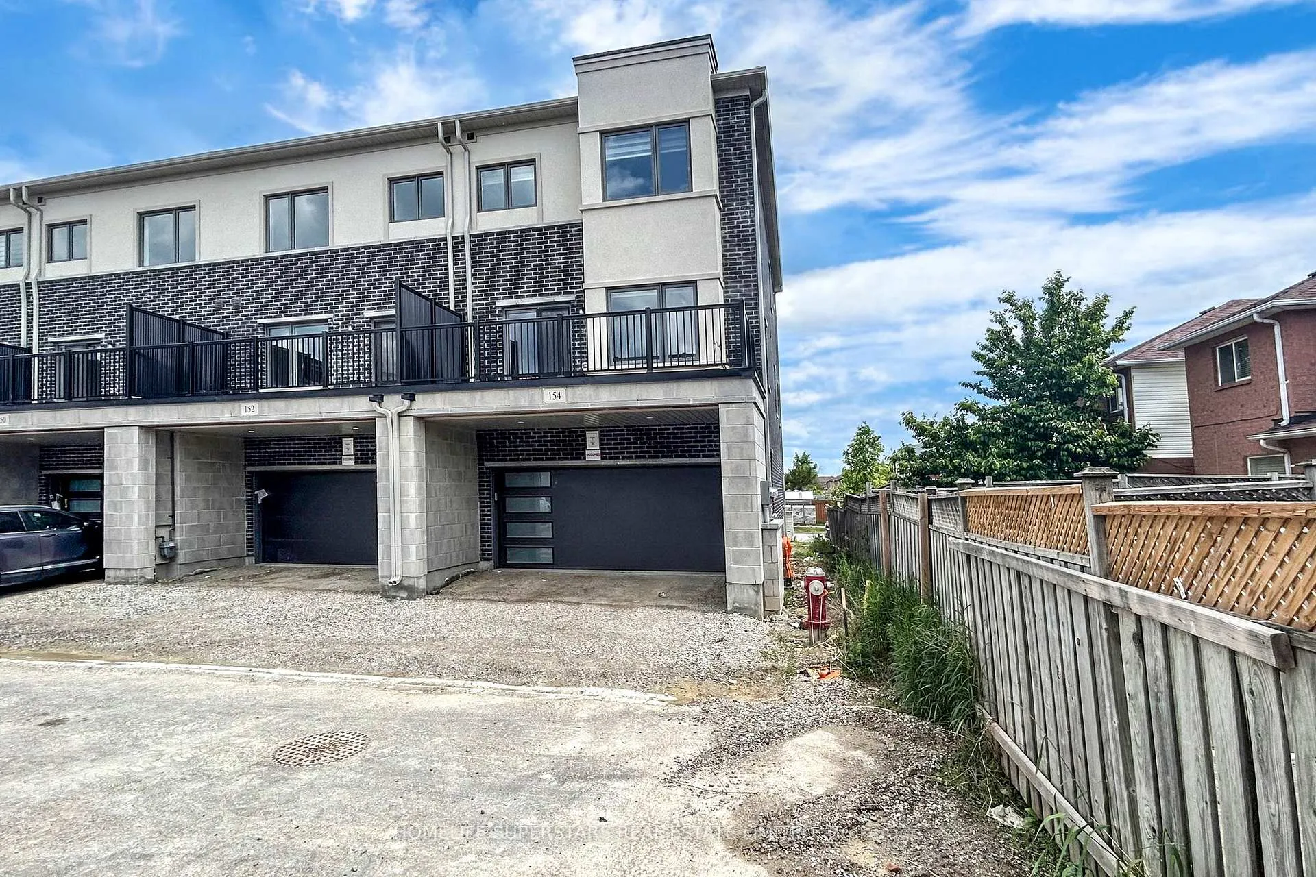 Photo 6 of 154 Landsbridge Street, Caledon, Bolton East — HOMEH