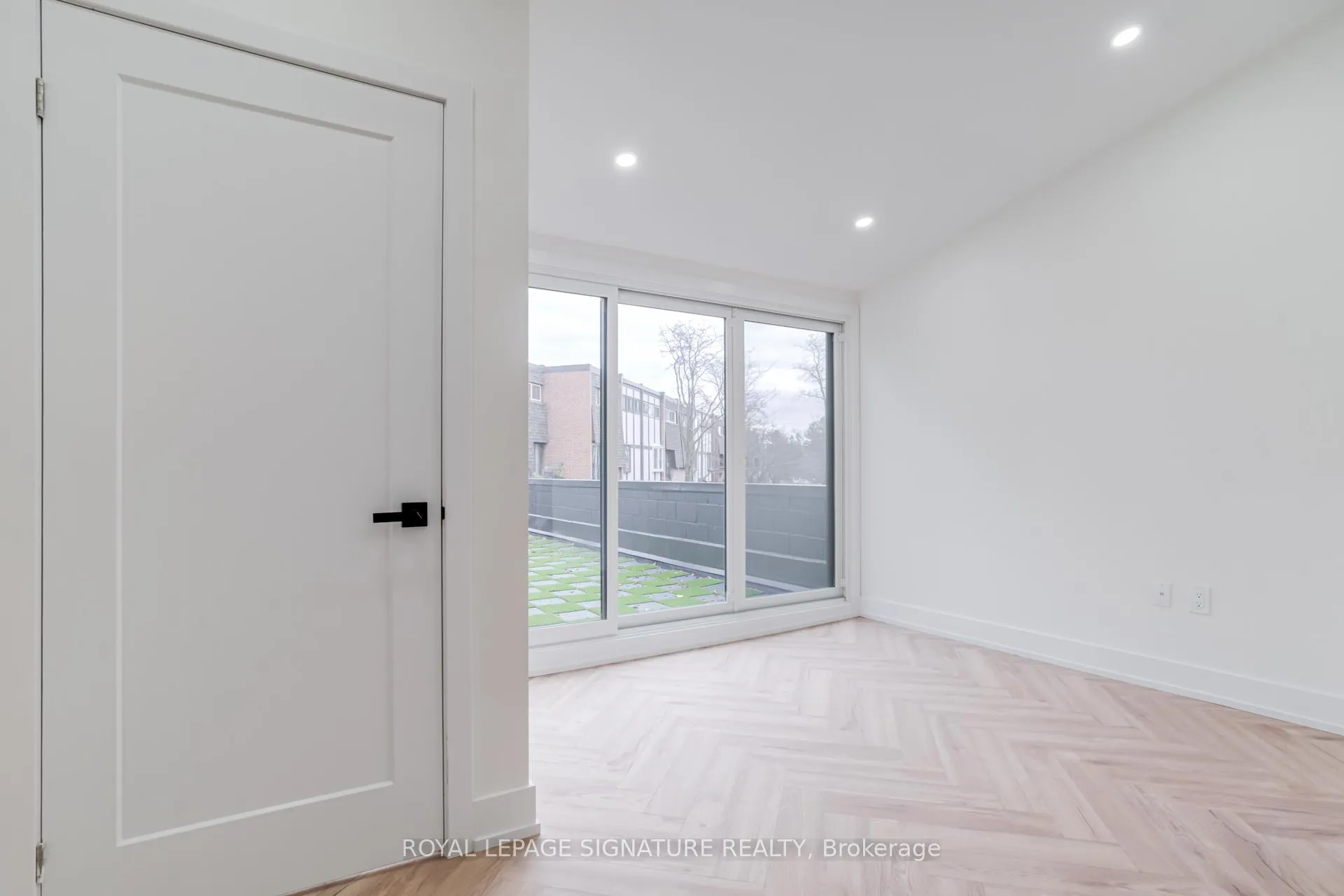Photo 2 of Unit Upper, 861 O'connor Drive, Toronto, O'Connor-Parkview — HOMEH