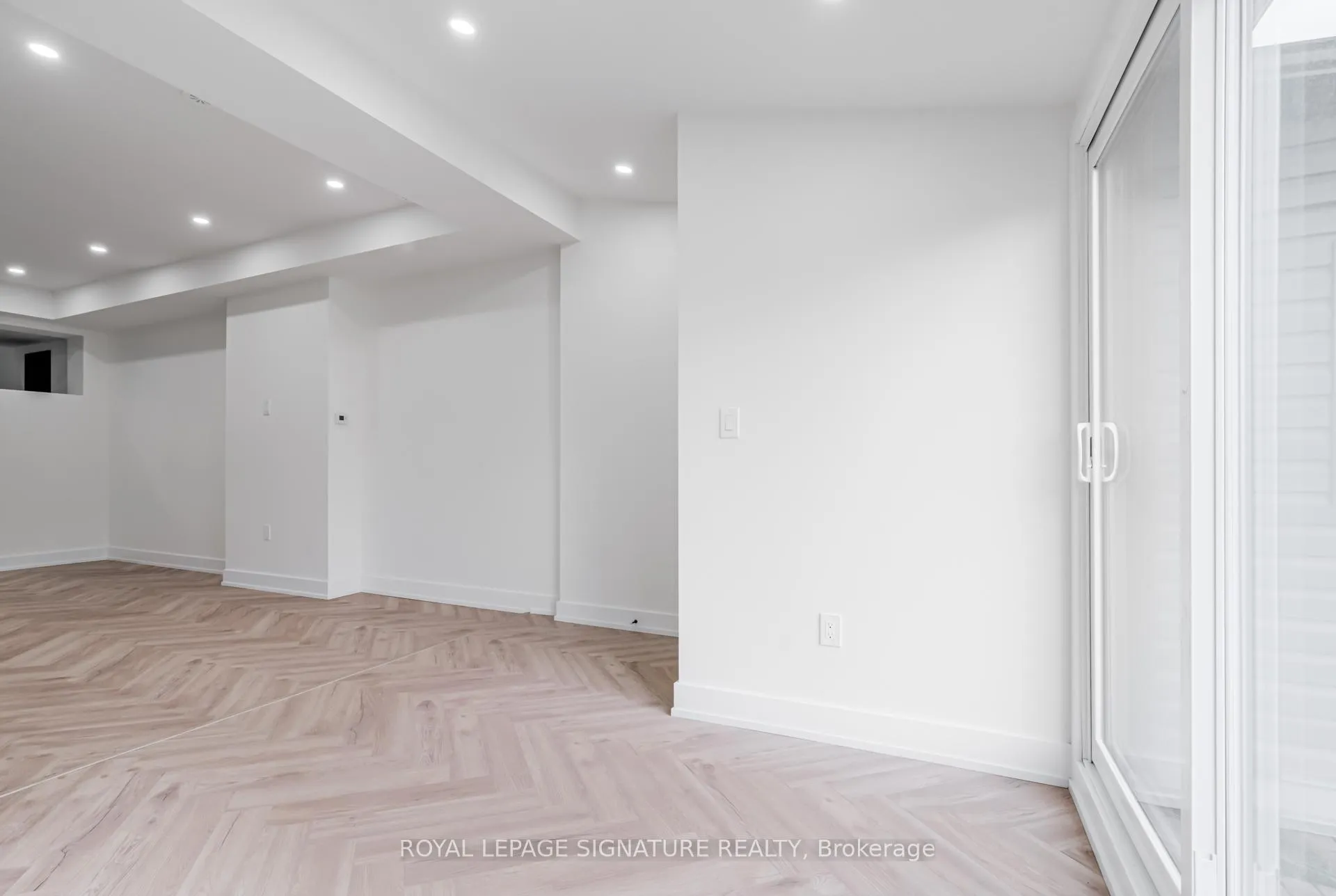 Photo 3 of Unit Upper, 861 O'connor Drive, Toronto, O'Connor-Parkview — HOMEH