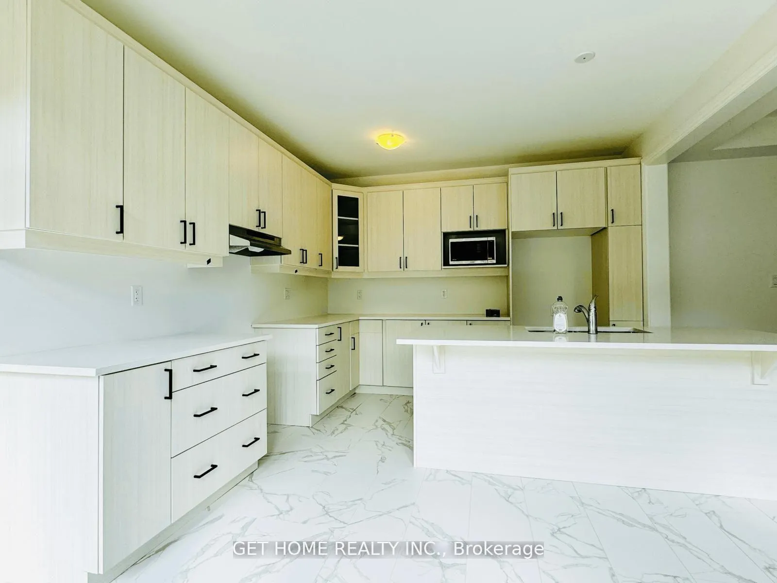 Photo 16 of 2881 Foxden Square, Pickering, Rural Pickering — HOMEH