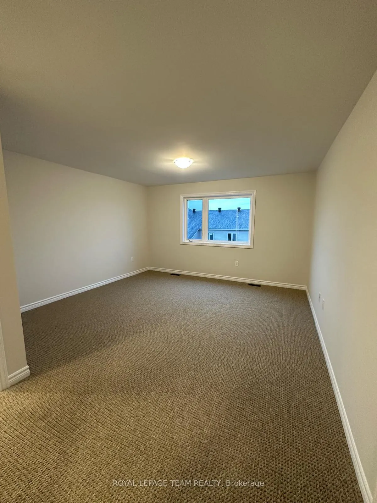 Photo 9 of 28 Atop Lane, Ottawa, Blossom Park/Kemp Park/Findlay Creek — HOMEH