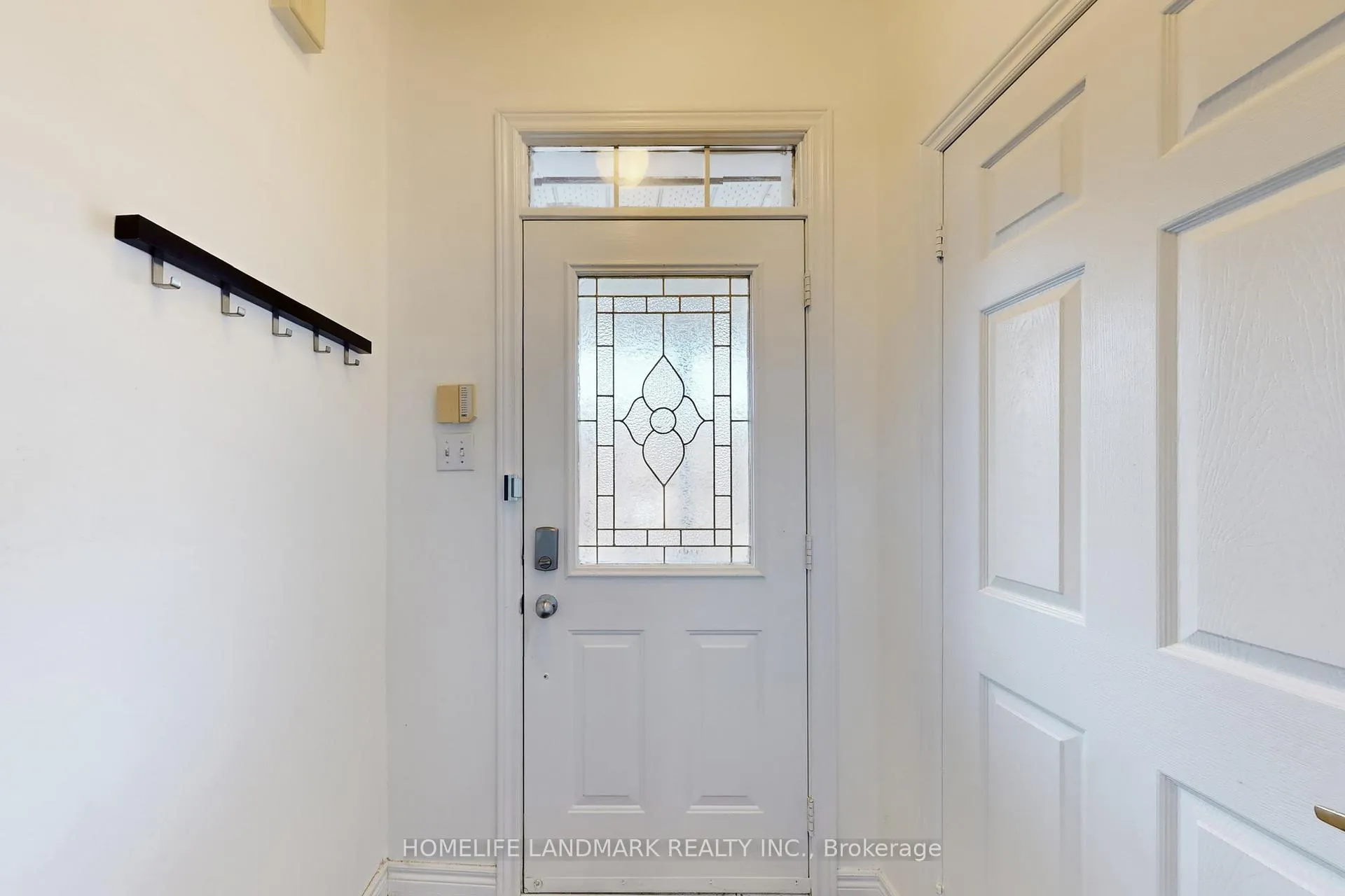 Photo 17 of 108 Sunway Square, Markham, Raymerville — HOMEH
