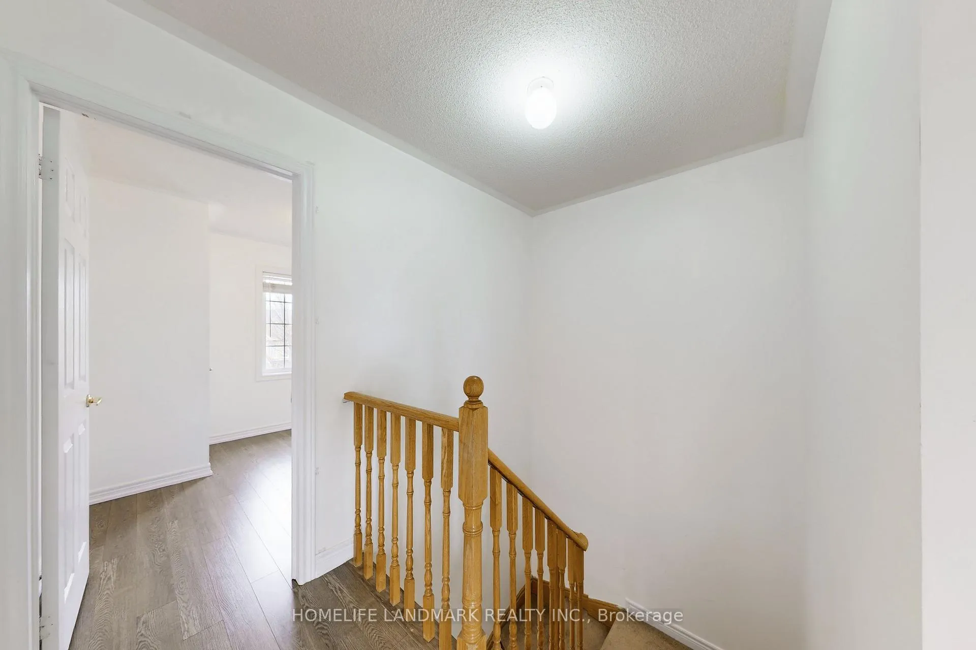 Photo 20 of 108 Sunway Square, Markham, Raymerville — HOMEH
