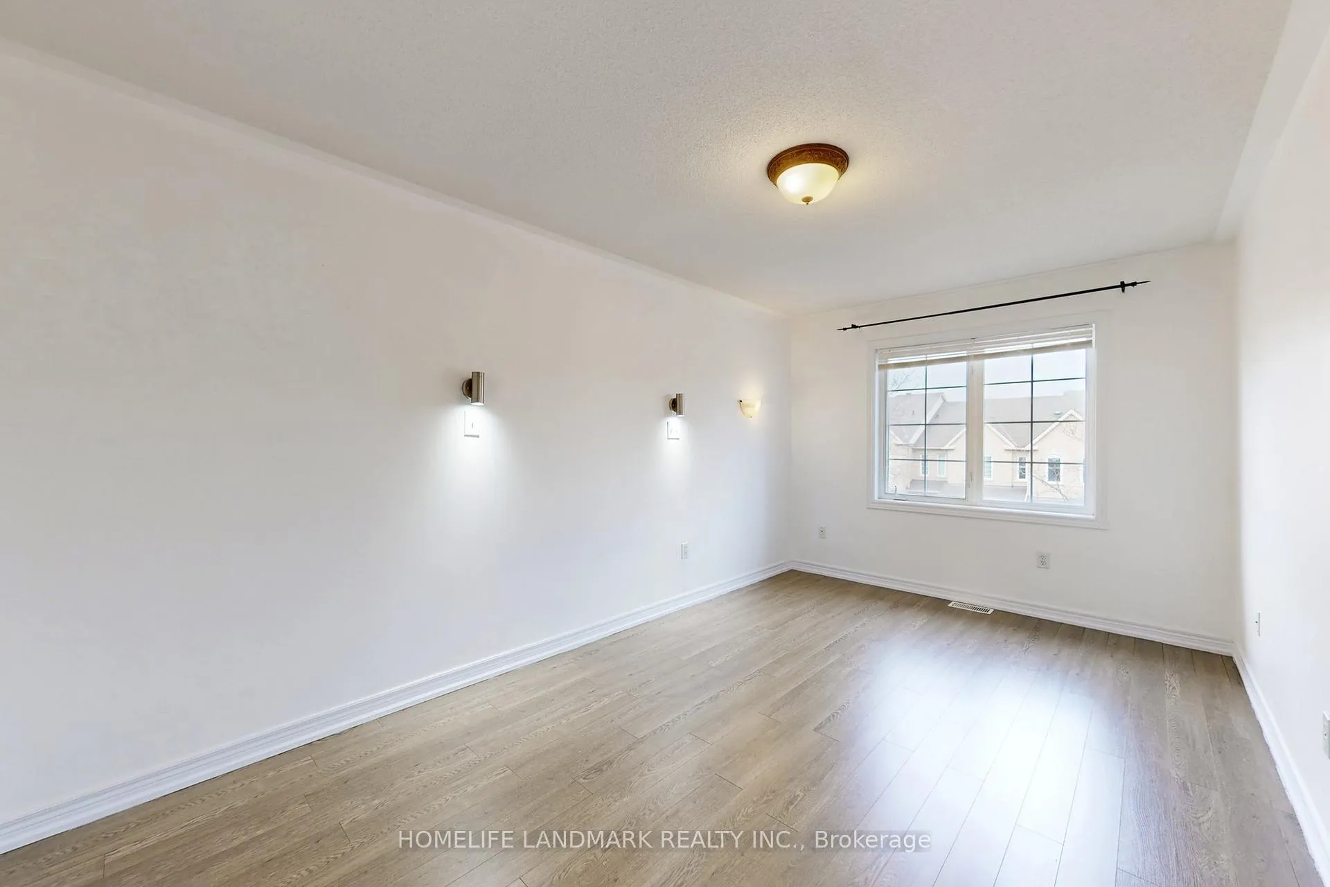 Photo 21 of 108 Sunway Square, Markham, Raymerville — HOMEH