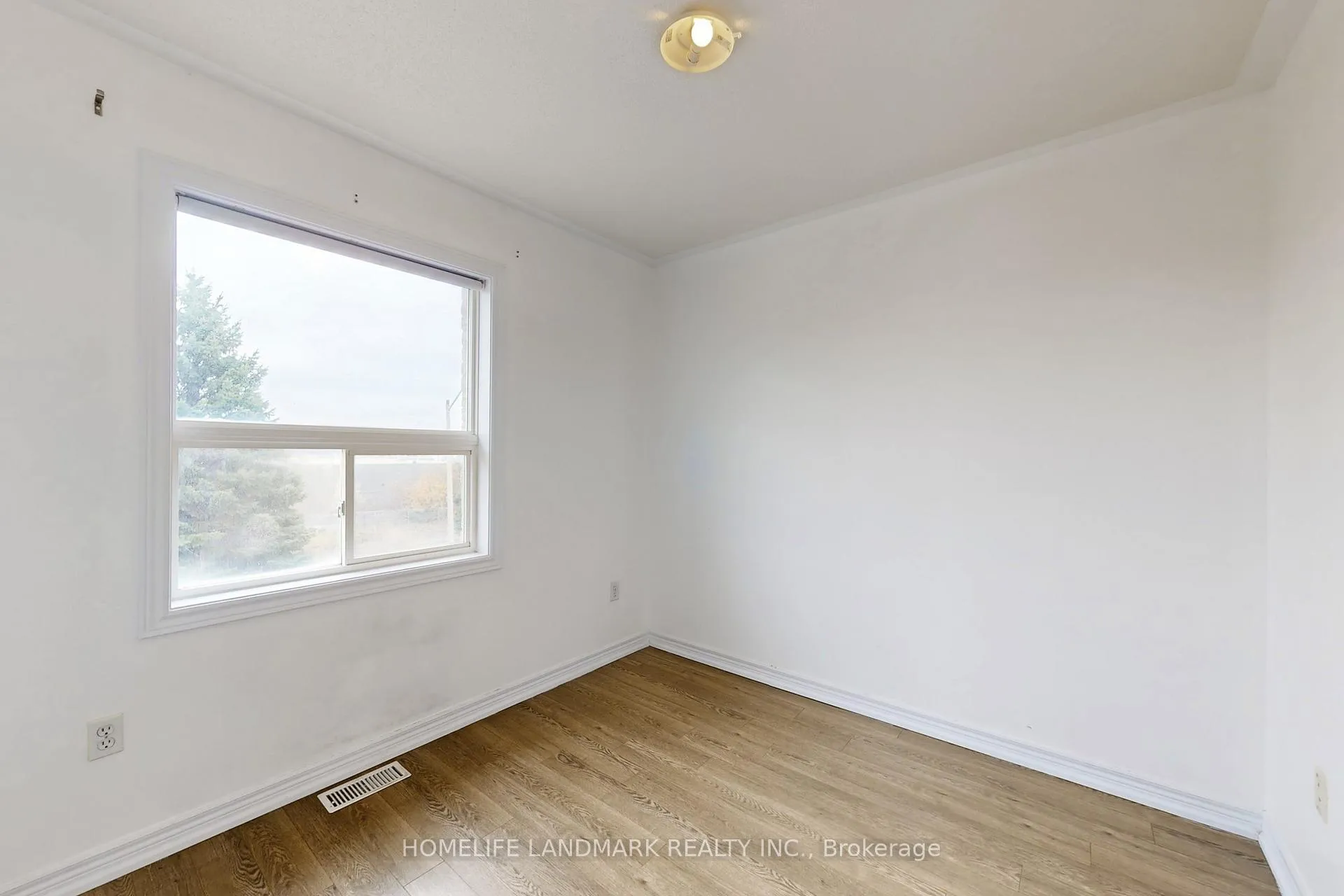 Photo 26 of 108 Sunway Square, Markham, Raymerville — HOMEH