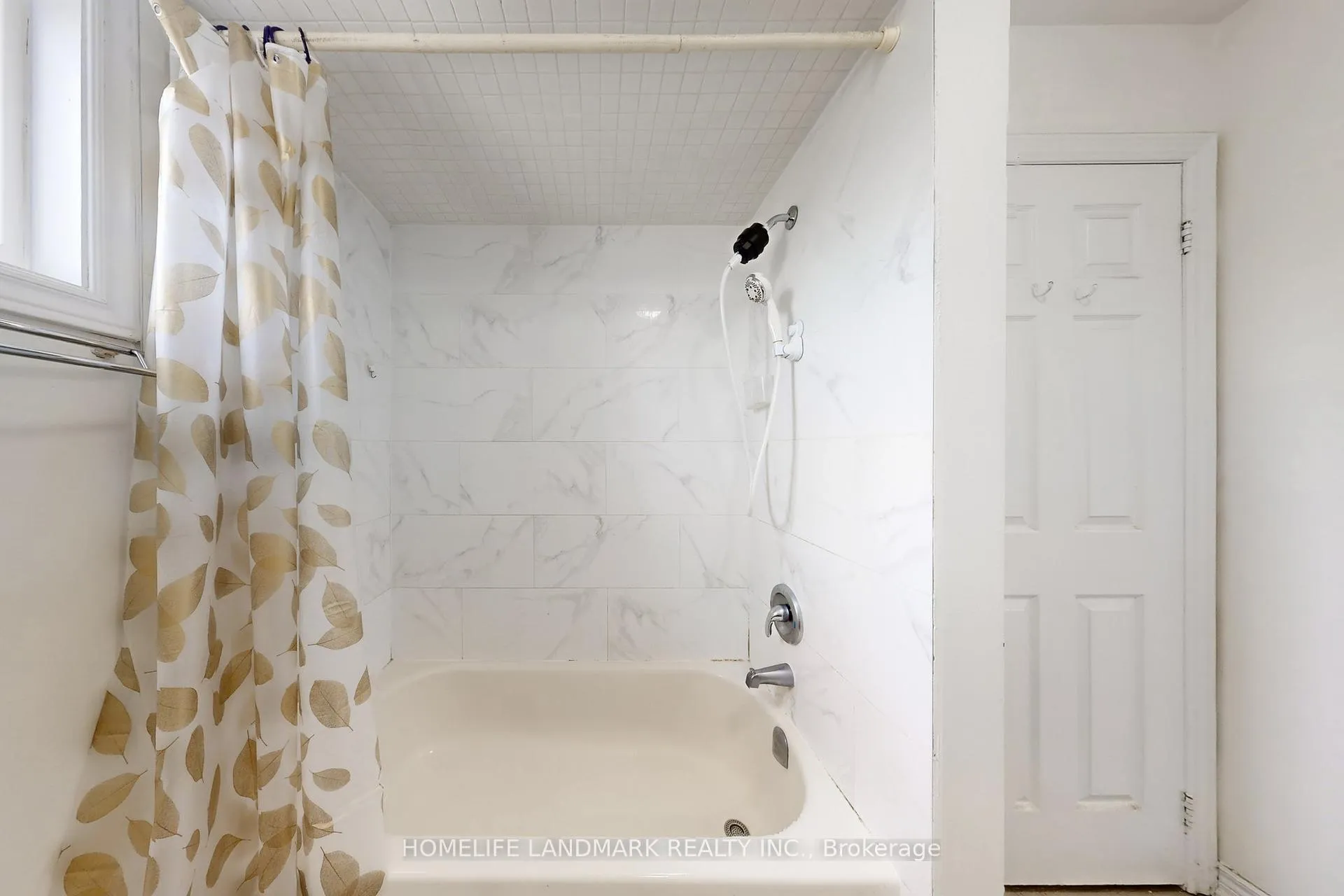 Photo 30 of 108 Sunway Square, Markham, Raymerville — HOMEH