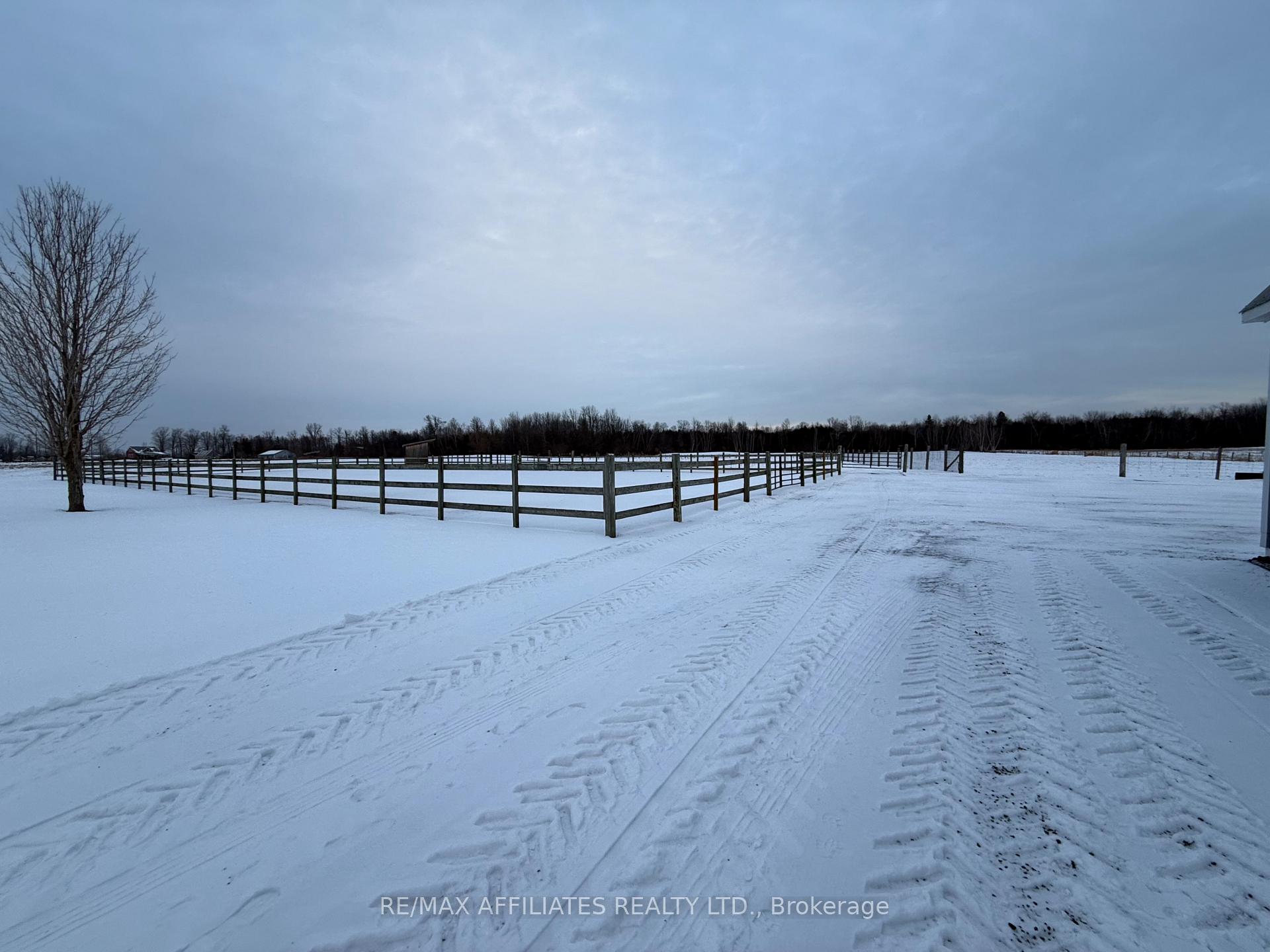 Photo 4 of 3611 Weir Road, Edwardsburgh/Cardinal, Edwardsburgh/Cardinal Twp — HOMEH