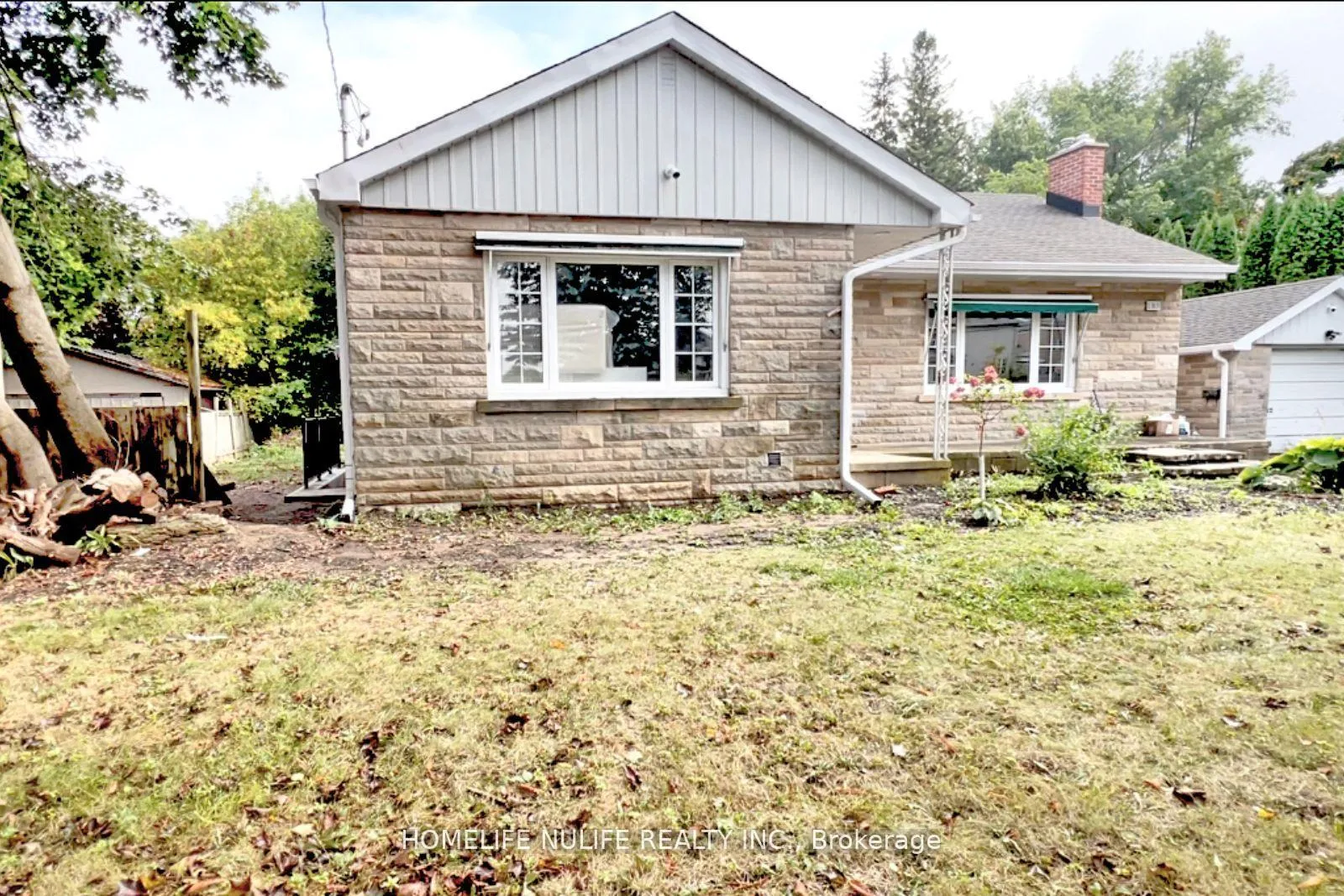 Front of Unit Basement, 188 Parkside Drive