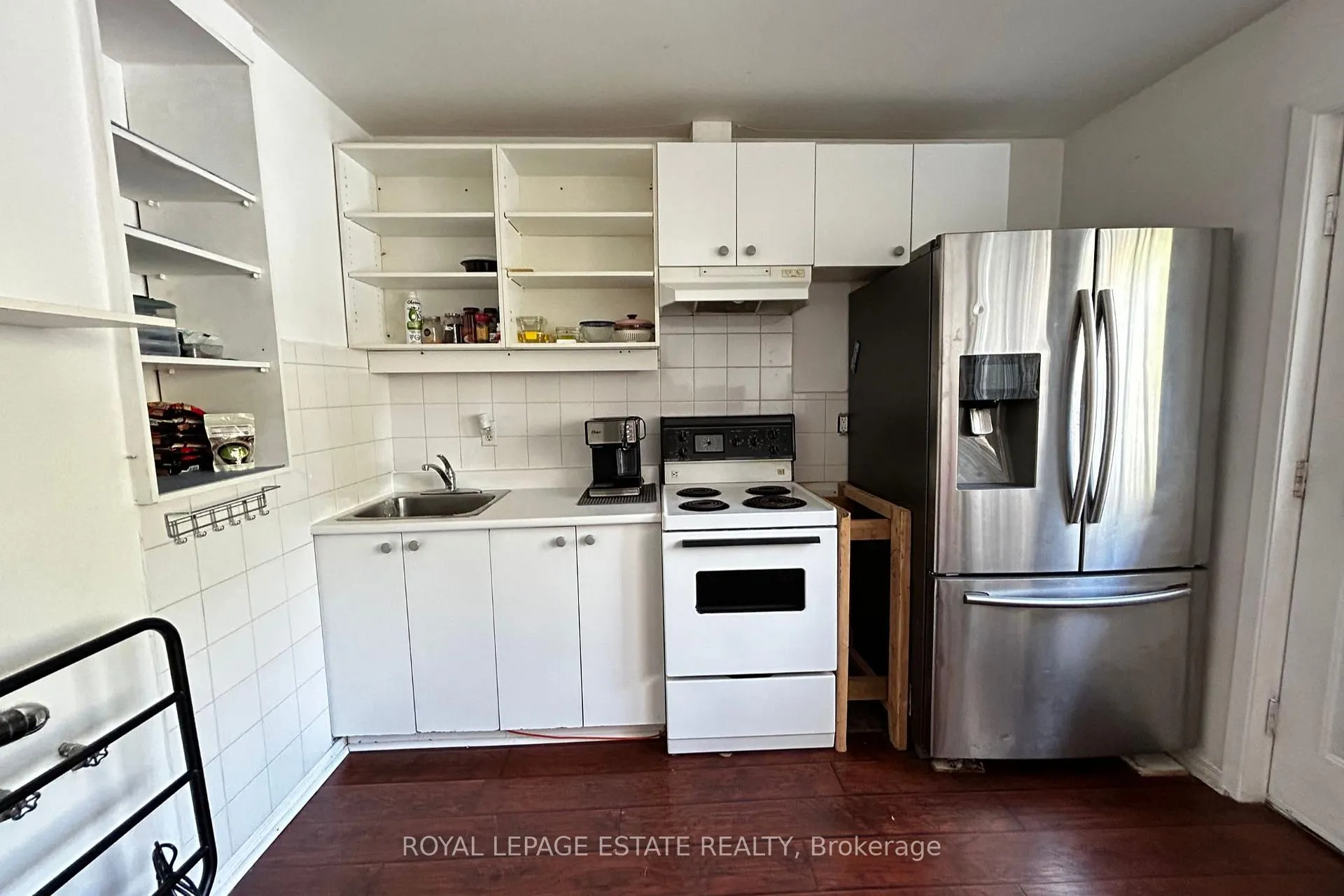 Photo 7 of Unit 2, 1916 Queen Street E, Toronto, The Beaches — HOMEH
