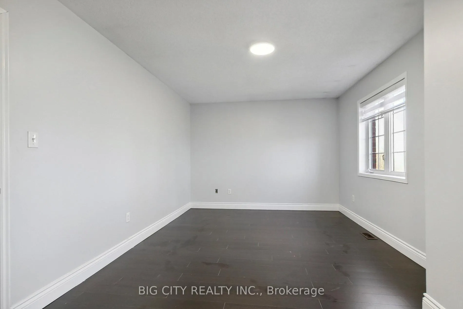 Photo 16 of Unit Upper, 27 Angier Crescent, Ajax, South East — HOMEH