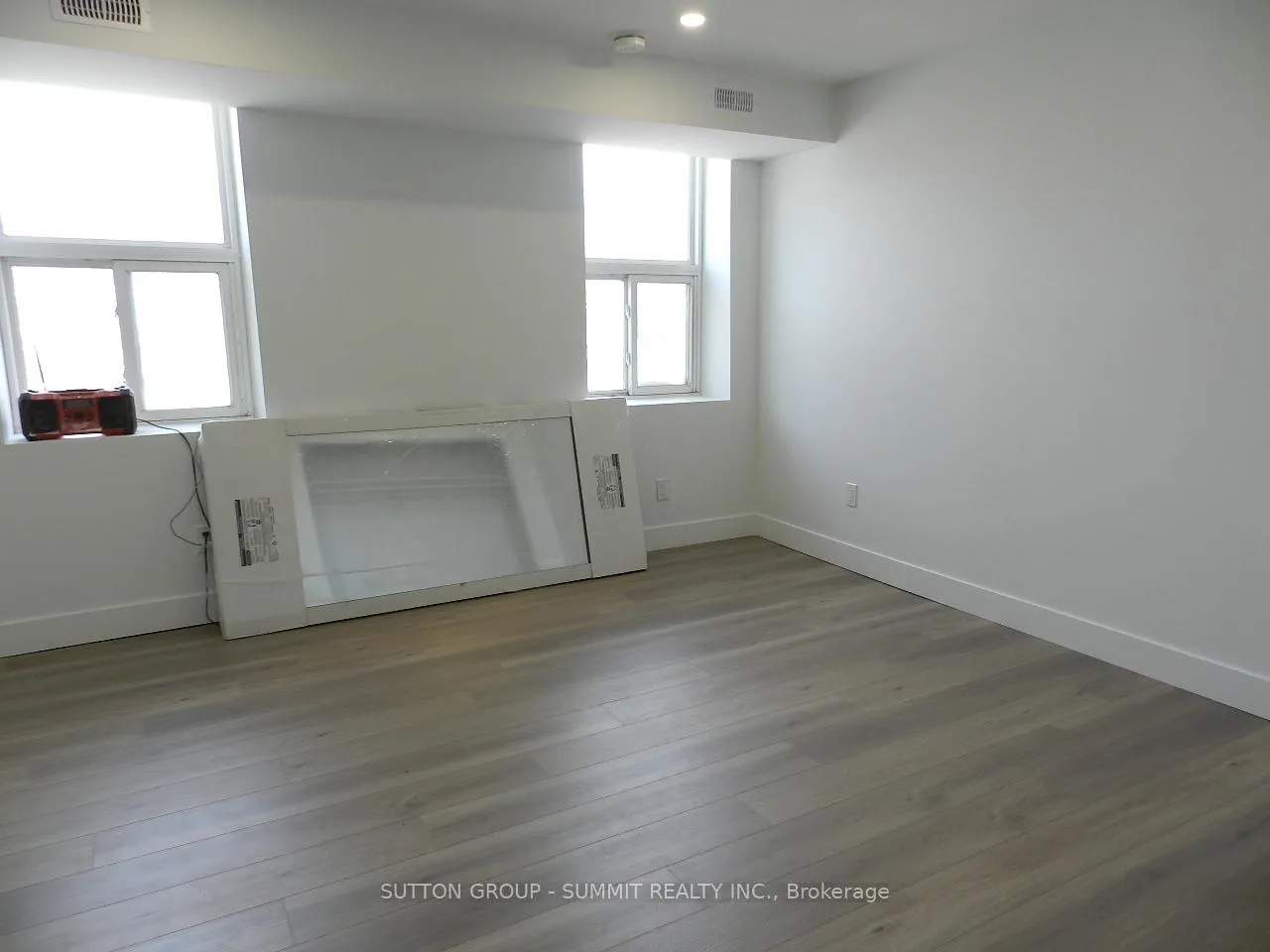 Photo 9 of Unit 2/F, 577 Gerrard Street, Toronto, North Riverdale — HOMEH