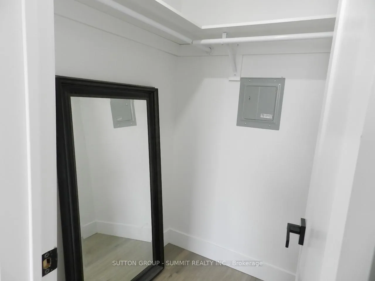 Photo 14 of Unit 2/F, 577 Gerrard Street, Toronto, North Riverdale — HOMEH