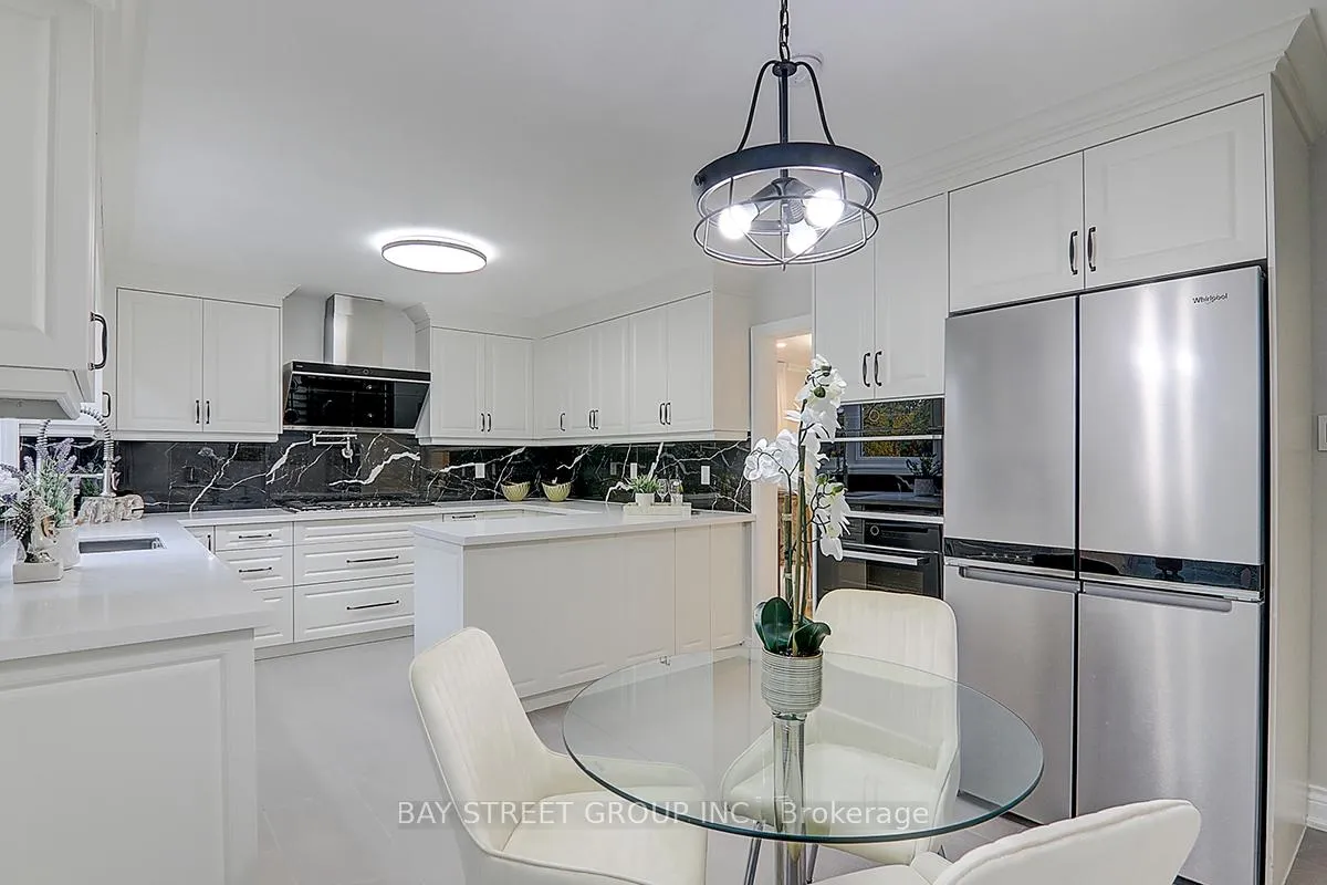 Photo 7 of 46 Harvest Moon Drive, Markham, Milliken Mills West — HOMEH