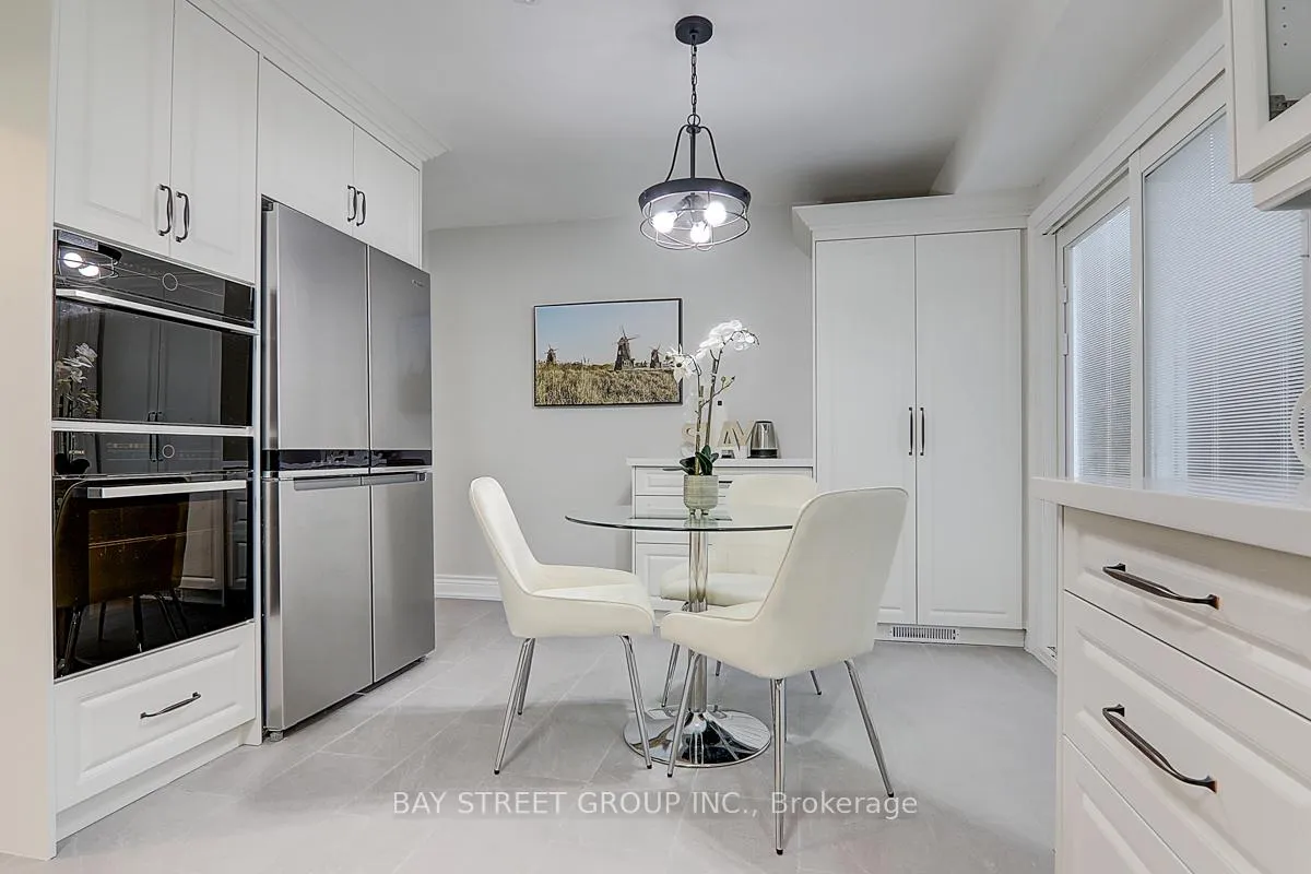 Photo 8 of 46 Harvest Moon Drive, Markham, Milliken Mills West — HOMEH