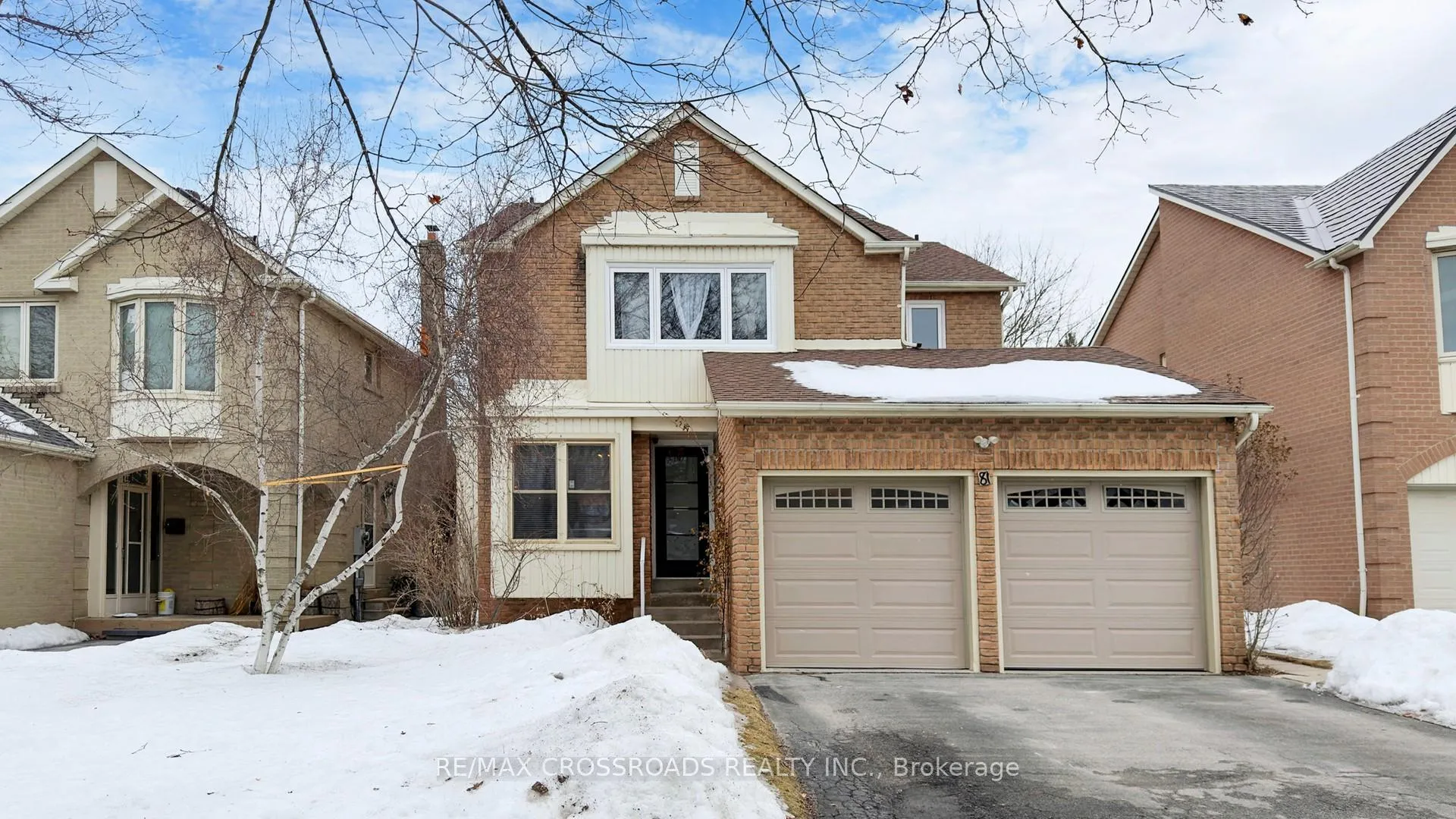 Photo 5 of 81 Millington Crescent, Ajax, Central — HOMEH