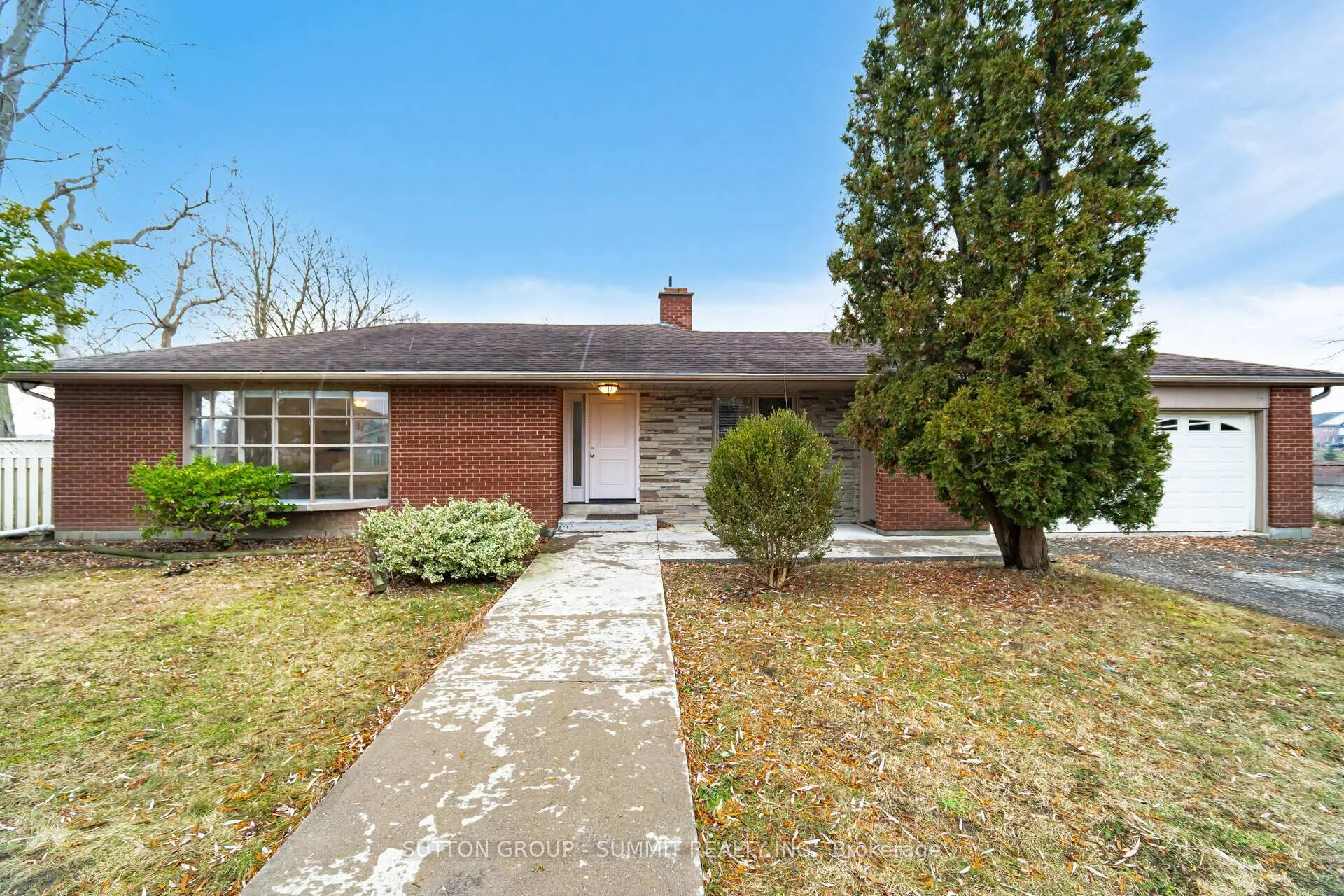 Front of 12502 Old Kennedy Road
