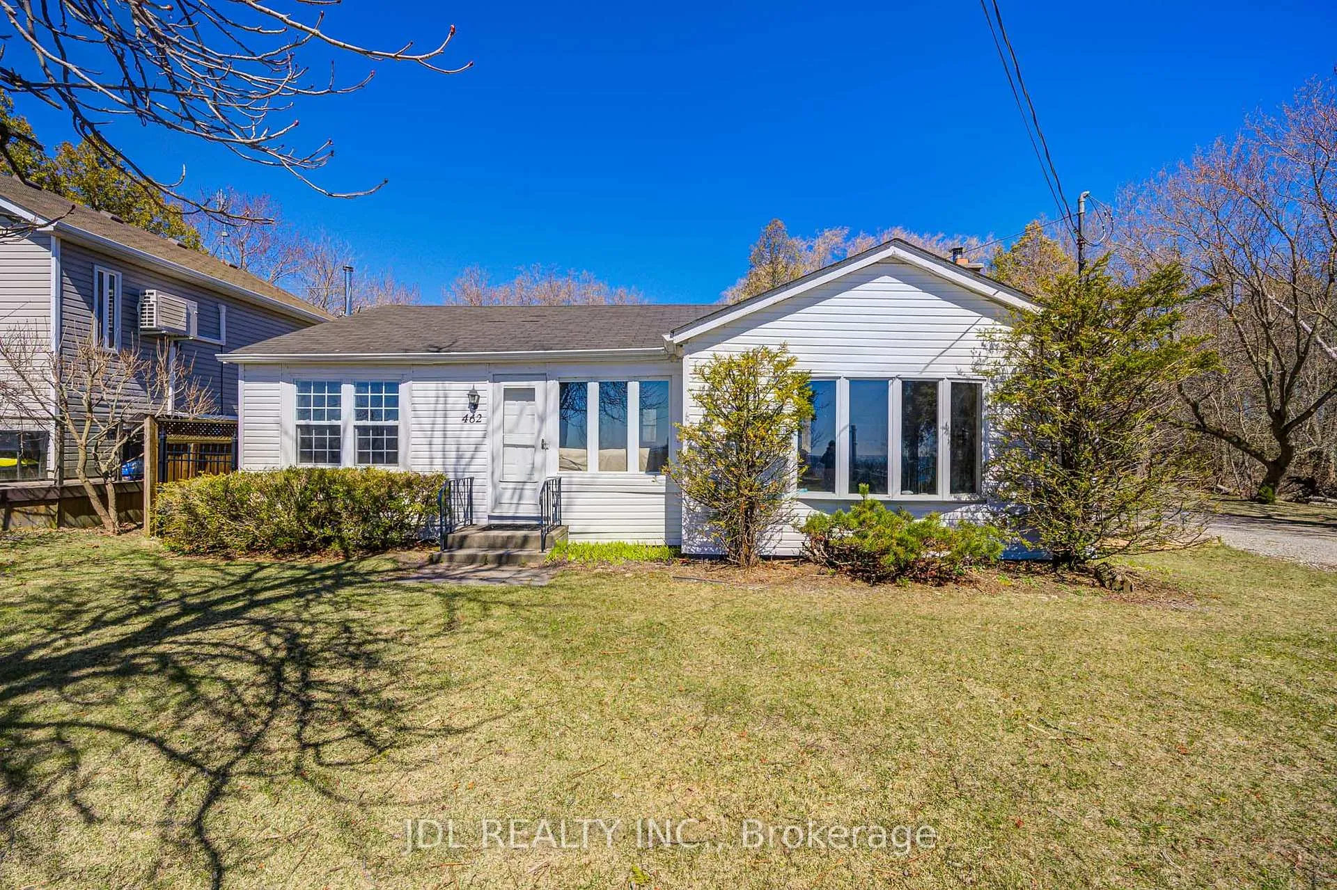 Photo 1 of 462 Crystal Beach Boulevard, Whitby, Whitby Industrial — HOMEH