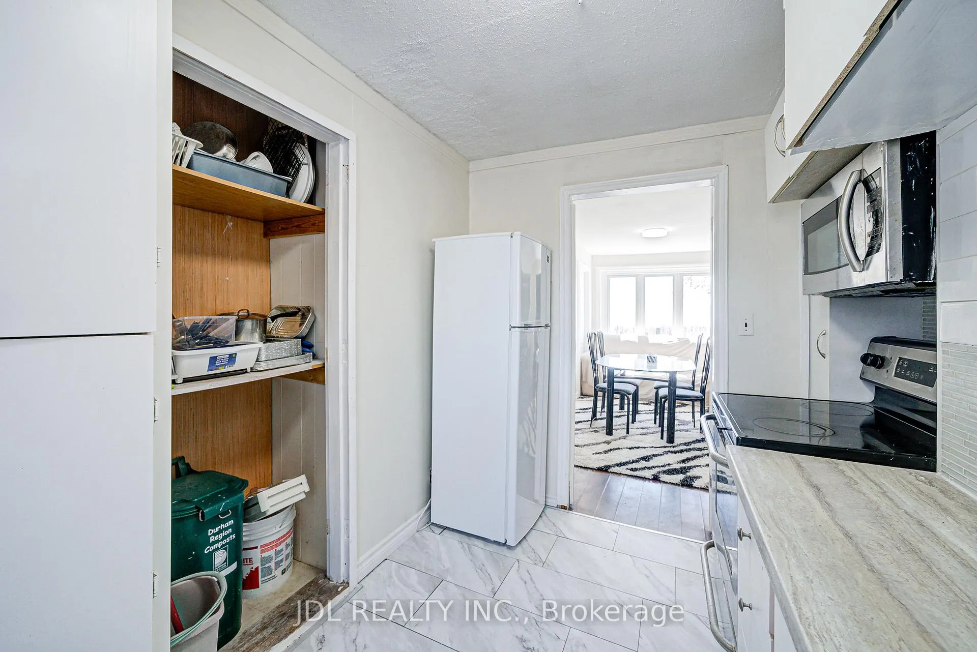 Photo 27 of 462 Crystal Beach Boulevard, Whitby, Whitby Industrial — HOMEH