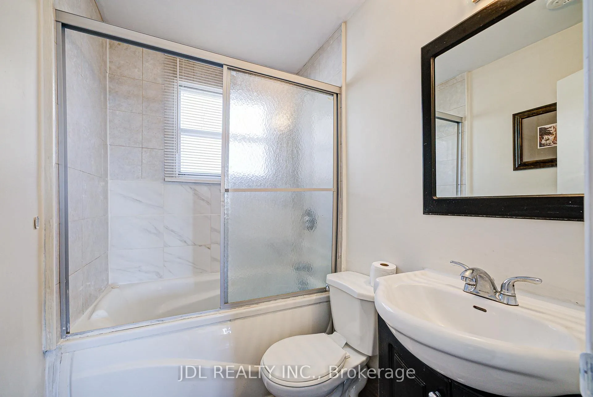 Photo 33 of 462 Crystal Beach Boulevard, Whitby, Whitby Industrial — HOMEH