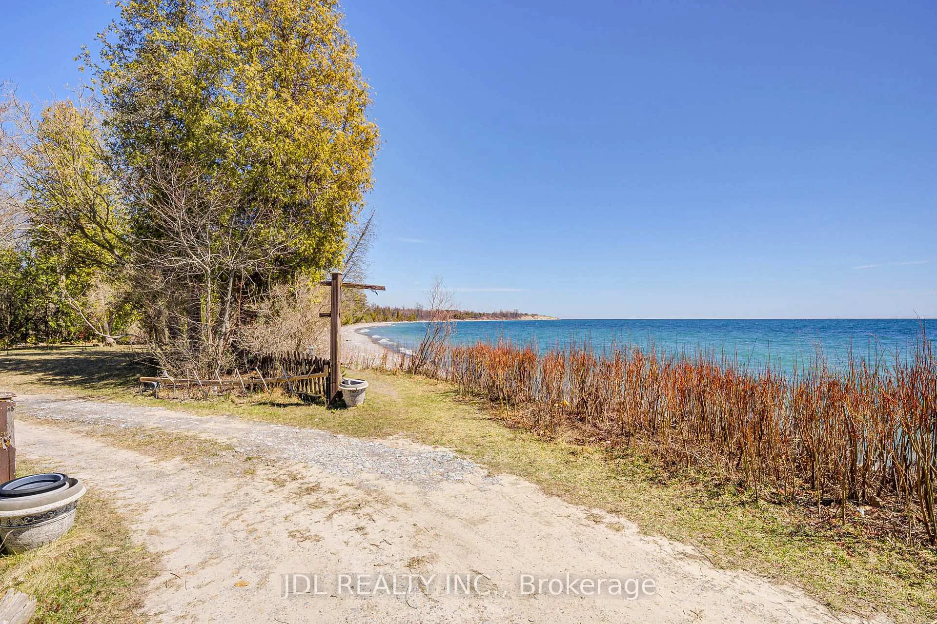 Photo 43 of 462 Crystal Beach Boulevard, Whitby, Whitby Industrial — HOMEH