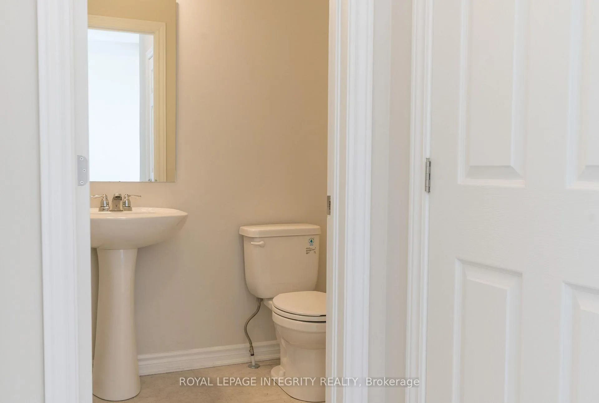Photo 8 of 540 Culdaff Road, Ottawa, Stittsville (North) — HOMEH