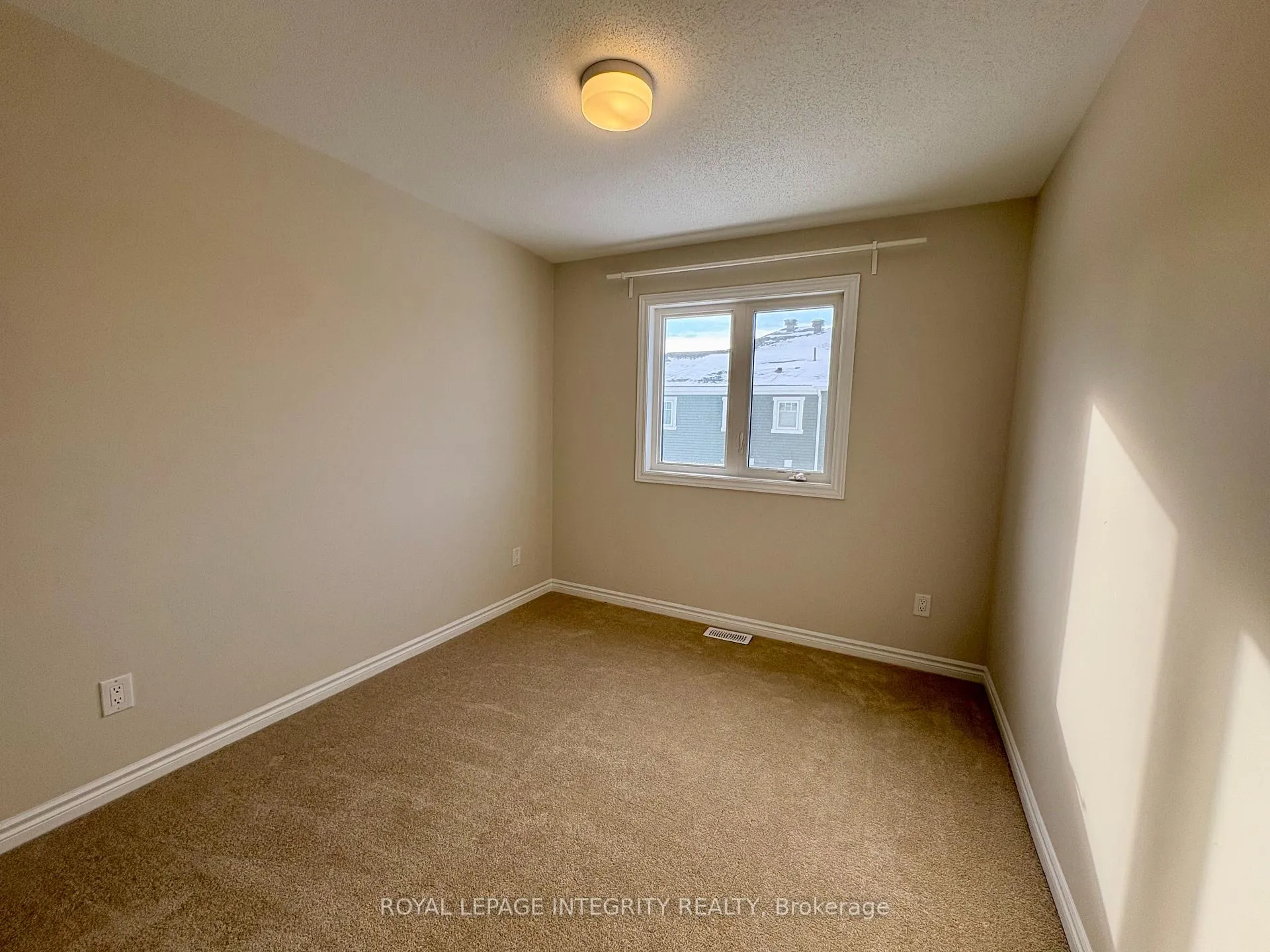 Photo 18 of 540 Culdaff Road, Ottawa, Stittsville (North) — HOMEH