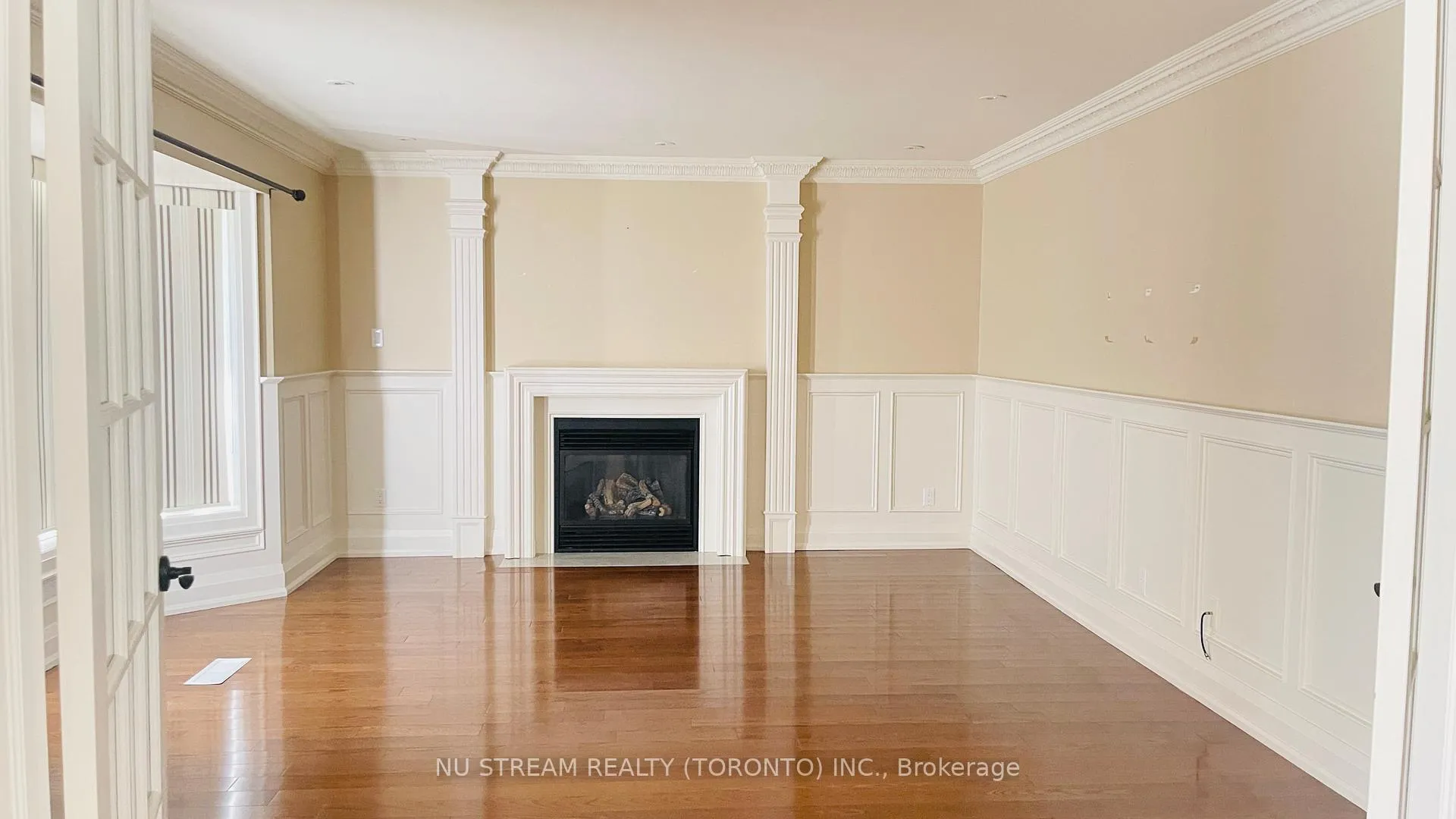 Photo 12 of 4 Willow Creek Drive, Markham, Devil's Elbow — HOMEH