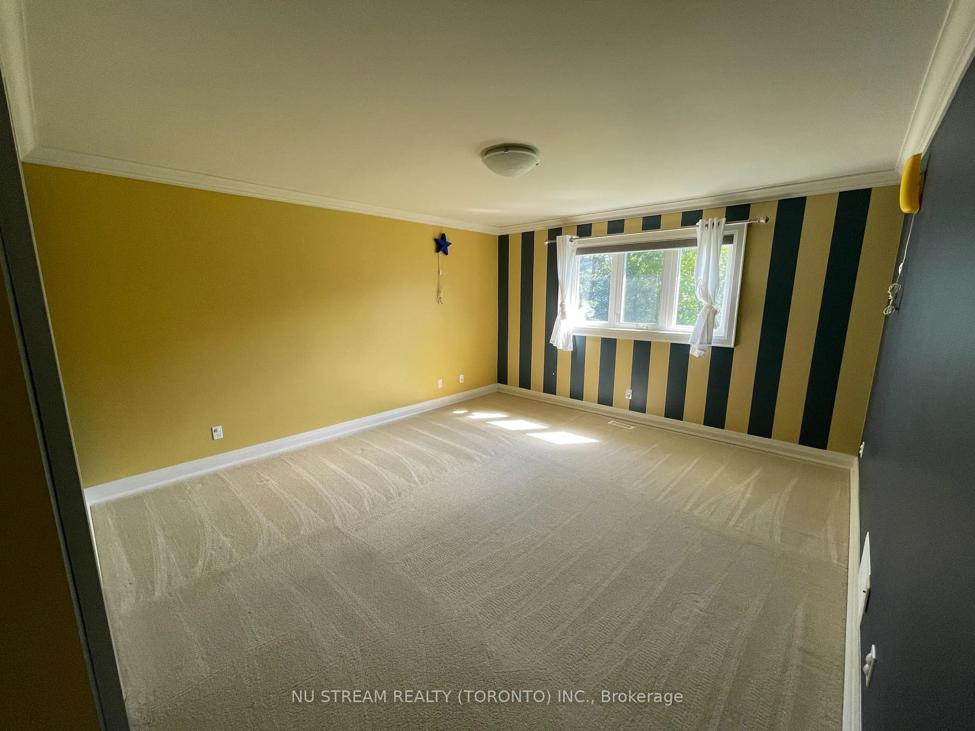 Photo 26 of 4 Willow Creek Drive, Markham, Devil's Elbow — HOMEH