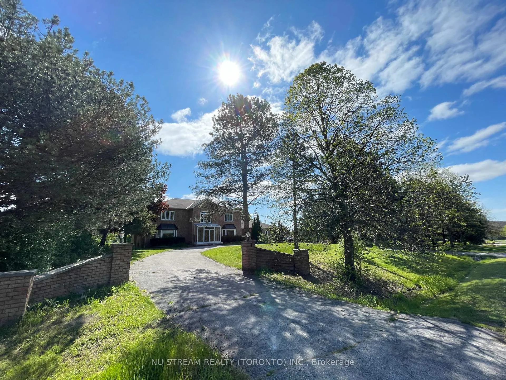 Photo 33 of 4 Willow Creek Drive, Markham, Devil's Elbow — HOMEH