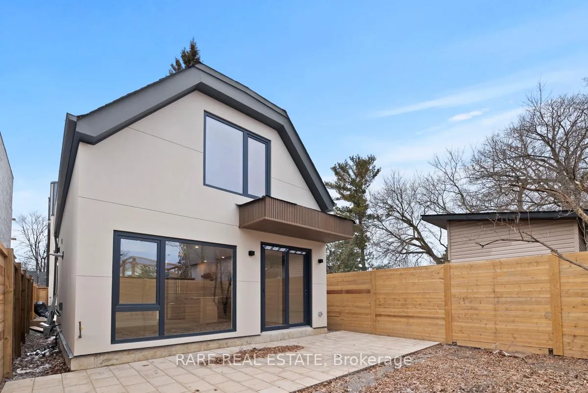 Photo 2 of Unit 5, 191 Gledhill Avenue, Toronto, Woodbine-Lumsden — HOMEH