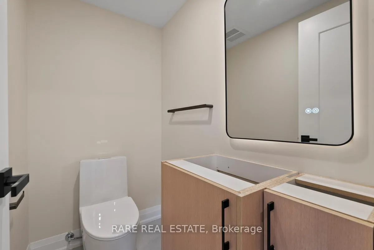 Photo 10 of Unit 5, 191 Gledhill Avenue, Toronto, Woodbine-Lumsden — HOMEH