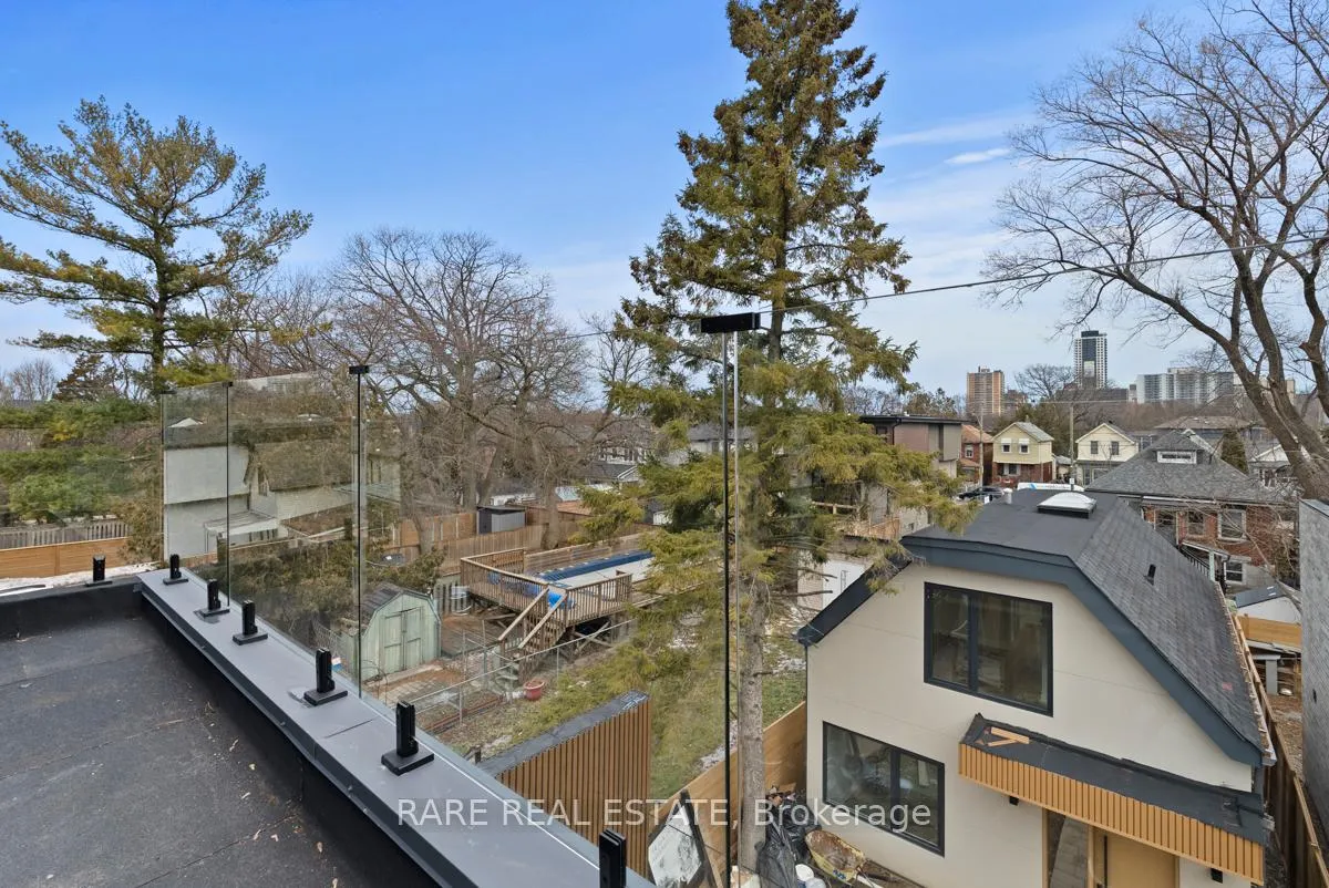 Photo 11 of Unit 3, 191 Gledhill Avenue, Toronto, Woodbine-Lumsden — HOMEH