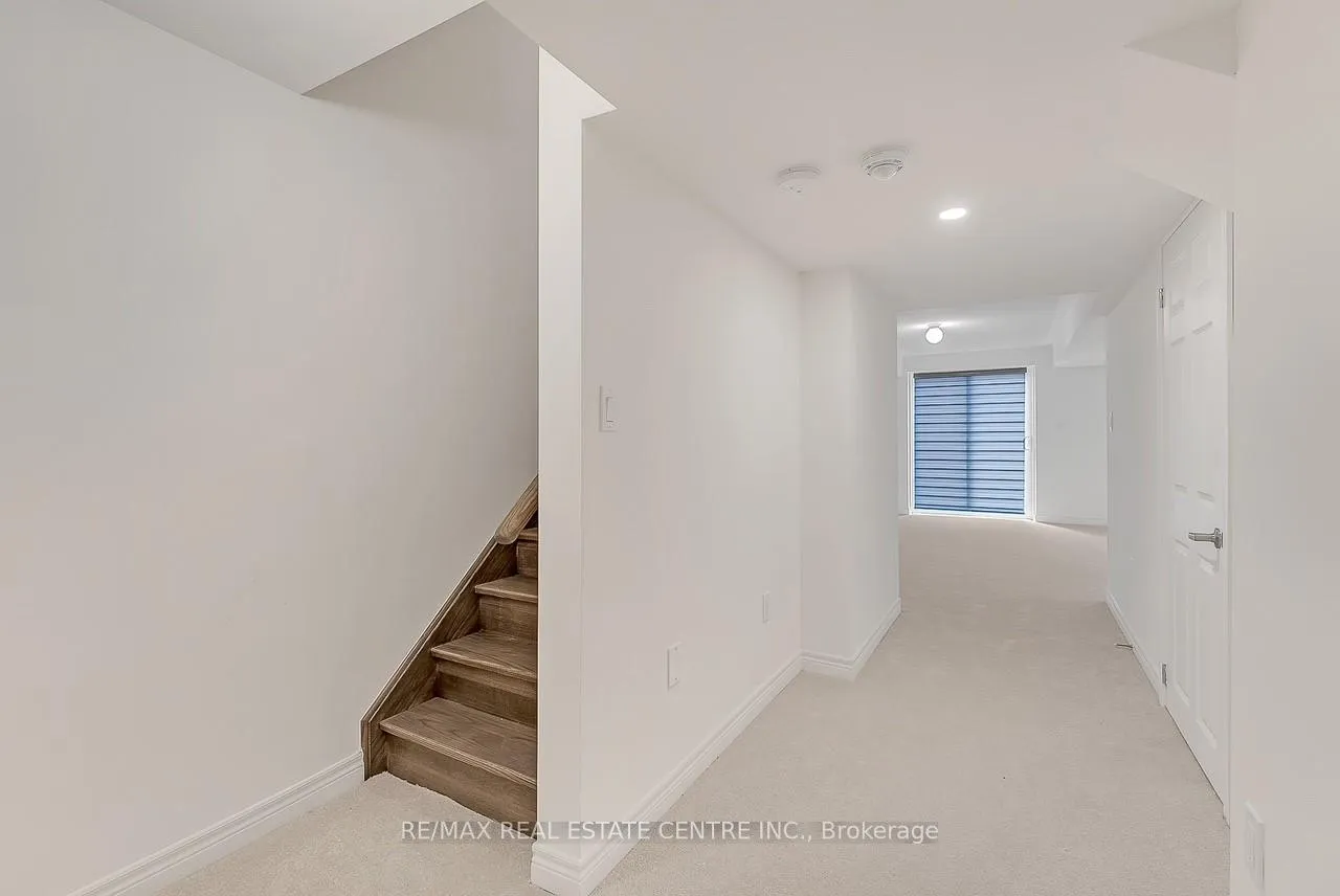 Photo 23 of 1215 Jim Brewster Circle, Oshawa, Eastdale — HOMEH