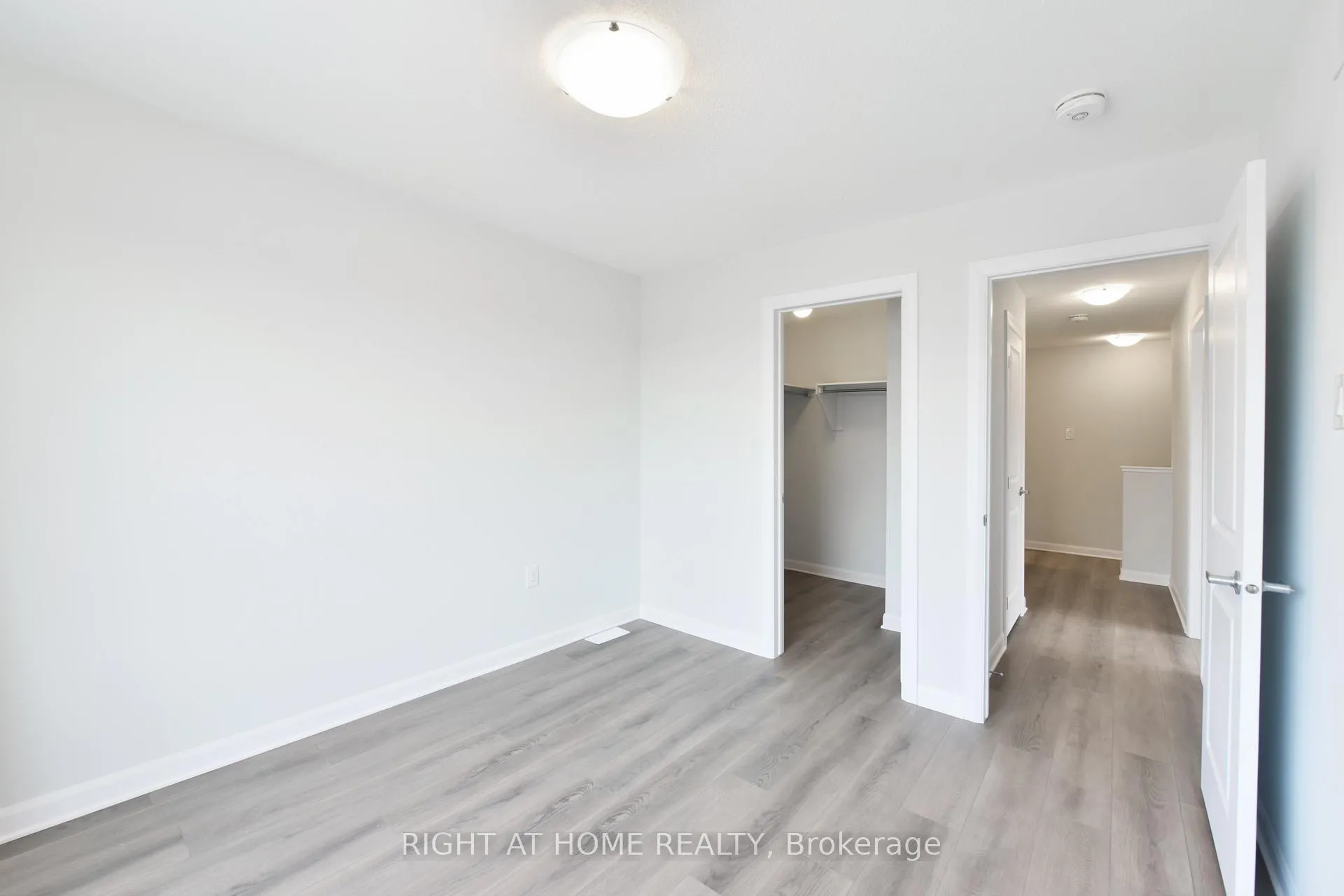 Photo 17 of 368 Clearpath Private, Ottawa, Kanata - Kanata Lakes/Heritage Hills — HOMEH