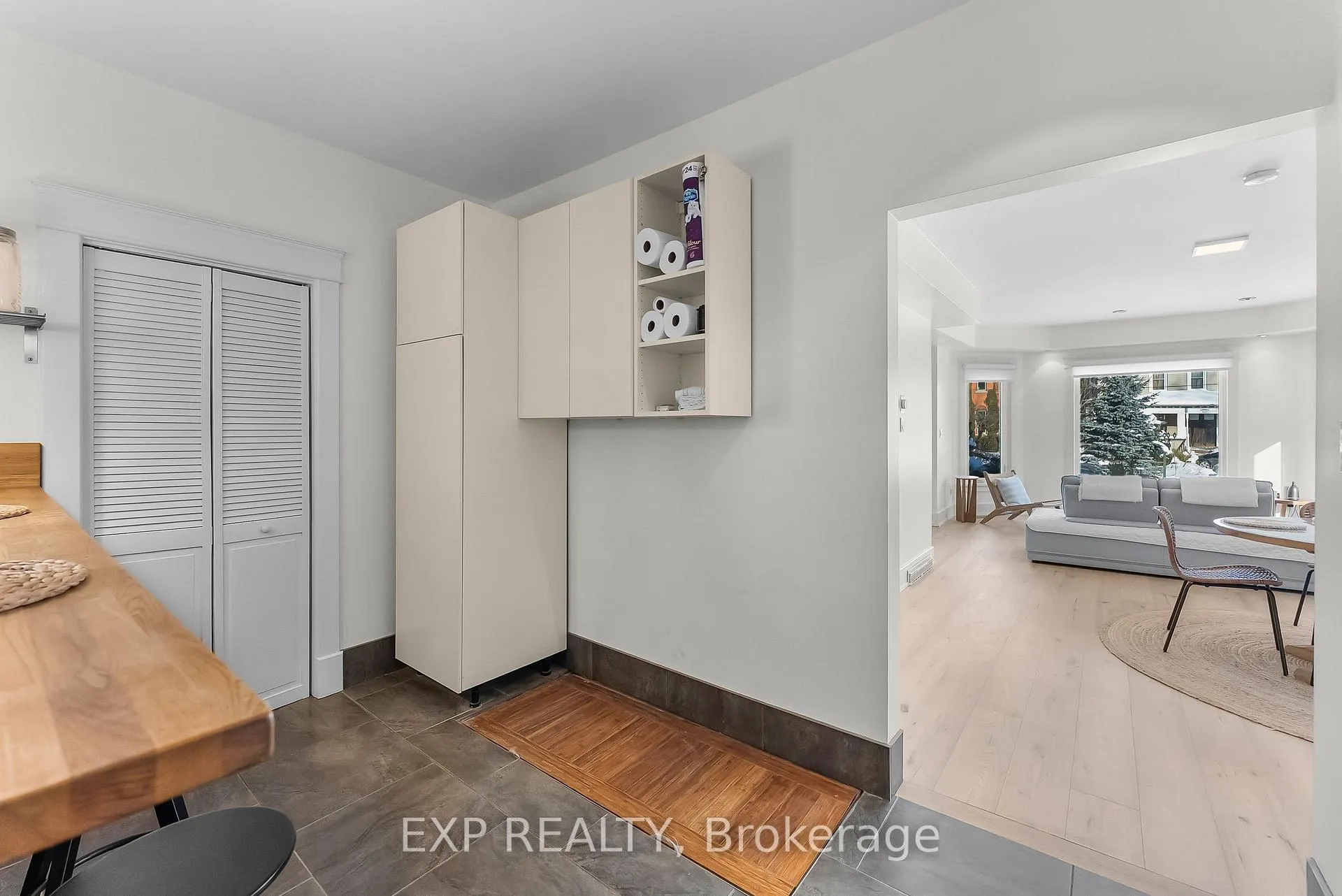 Photo 18 of 4330 Simcoe Street, Niagara Falls, Downtown — HOMEH