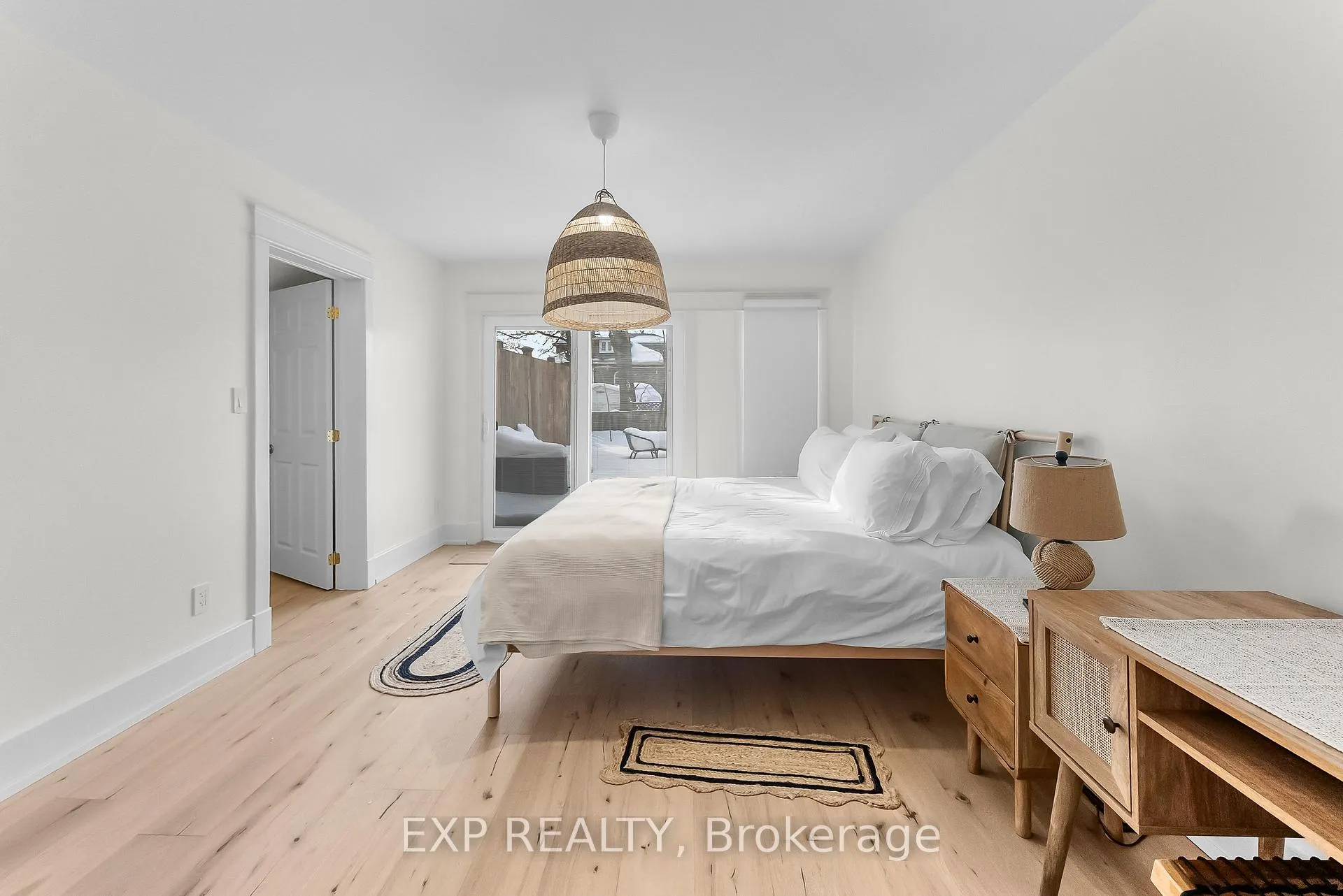 Photo 19 of 4330 Simcoe Street, Niagara Falls, Downtown — HOMEH