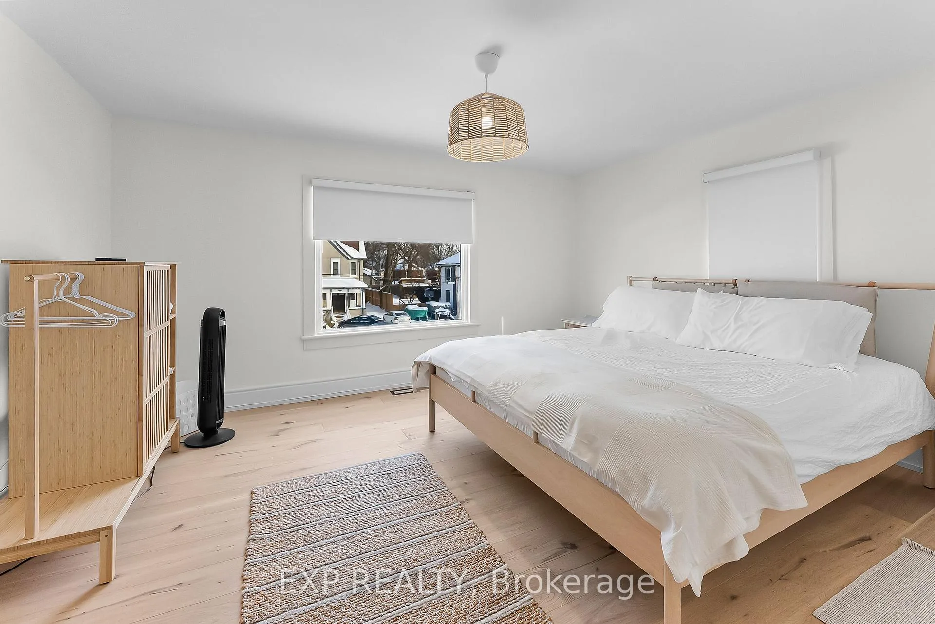 Photo 24 of 4330 Simcoe Street, Niagara Falls, Downtown — HOMEH