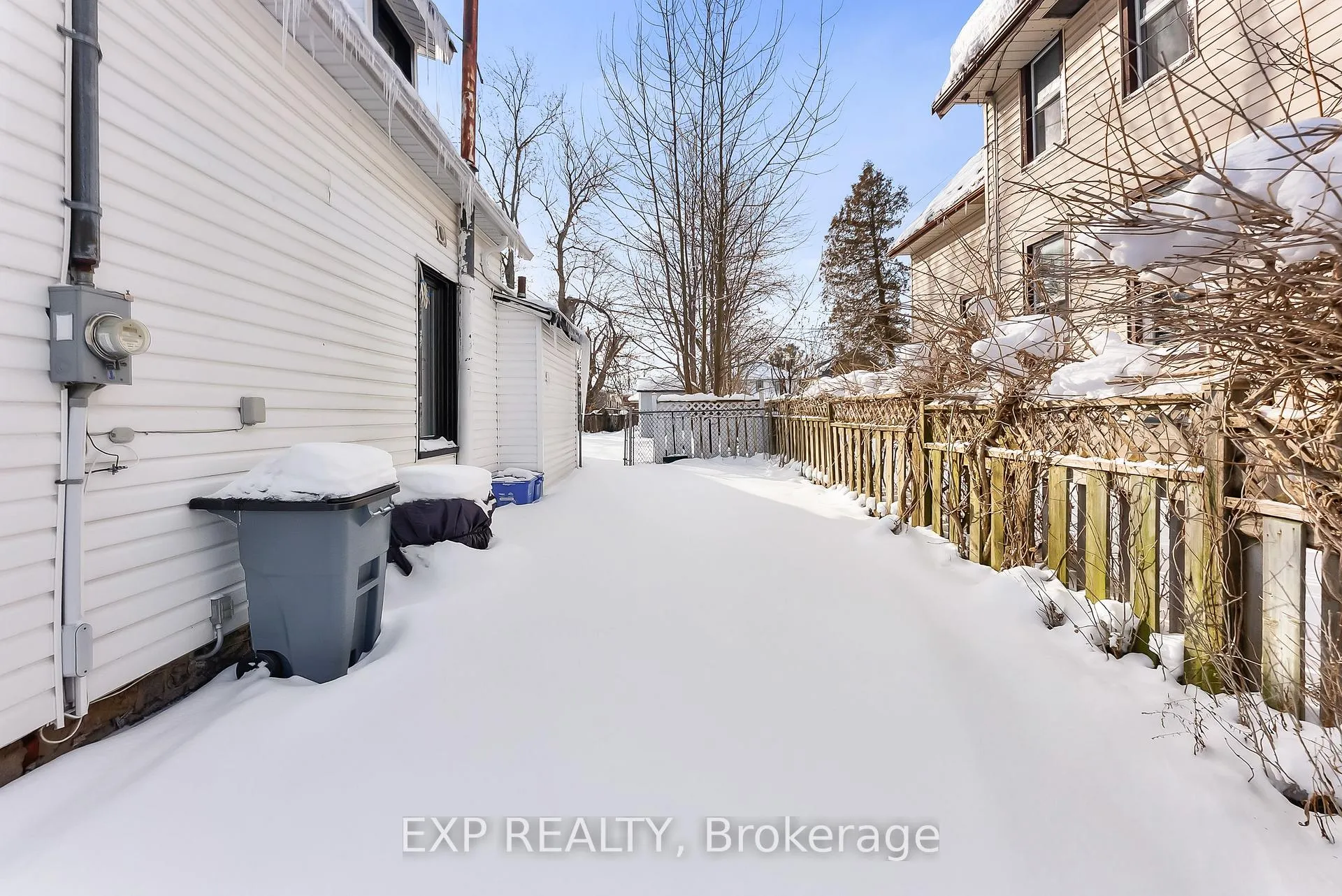 Photo 31 of 4330 Simcoe Street, Niagara Falls, Downtown — HOMEH