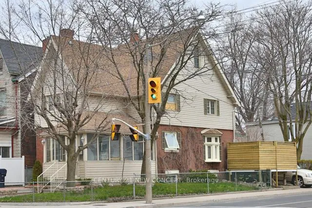 Photo 1 of Unit 1st Floor, 233 Pape Avenue, Toronto, South Riverdale — HOMEH