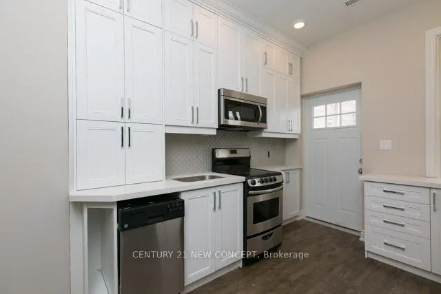 Photo 4 of Unit 1st Floor, 233 Pape Avenue, Toronto, South Riverdale — HOMEH